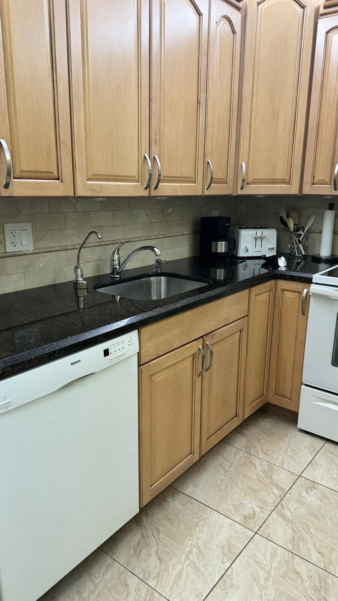2841 SOMERSET Drive #112