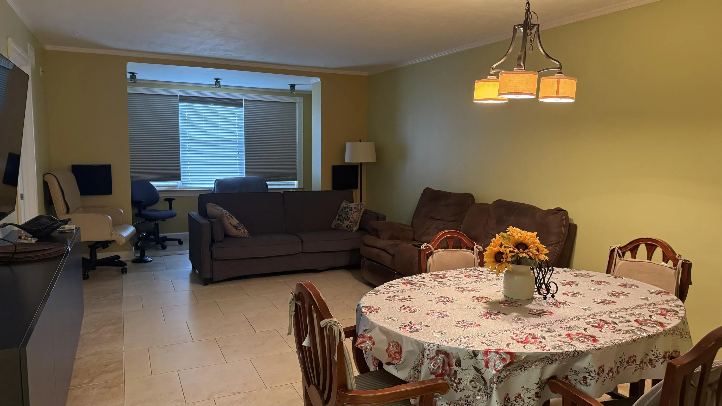 2841 SOMERSET Drive #112