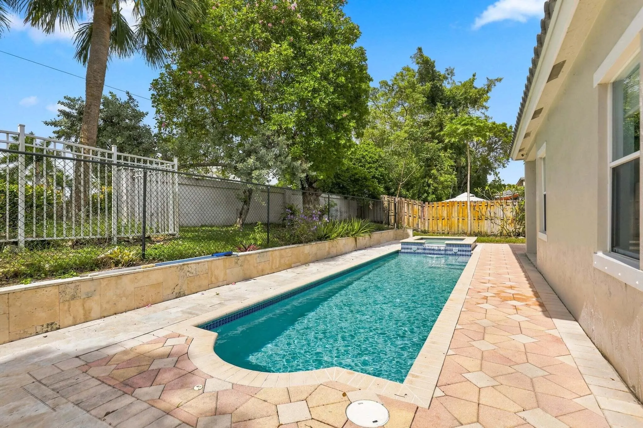 4365 NW 45TH Terrace