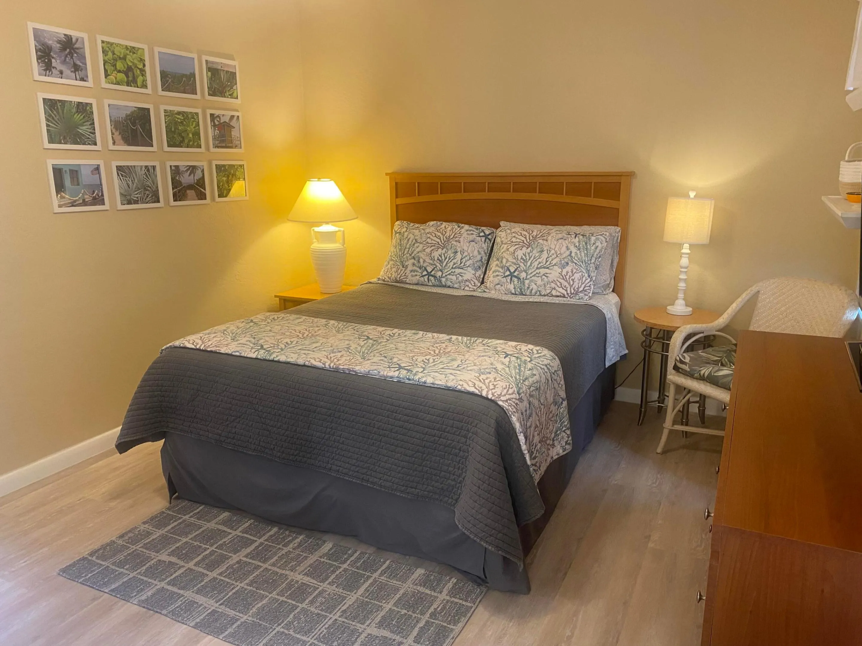 2600 N SURF Road #403