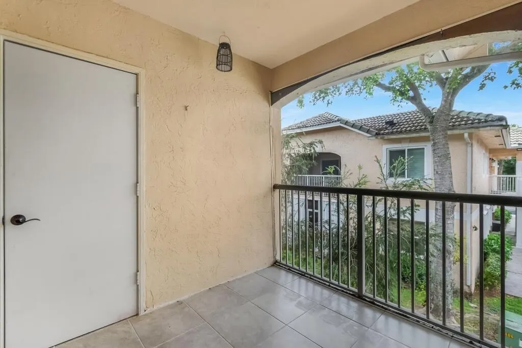 12269 Royal Palm Boulevard
