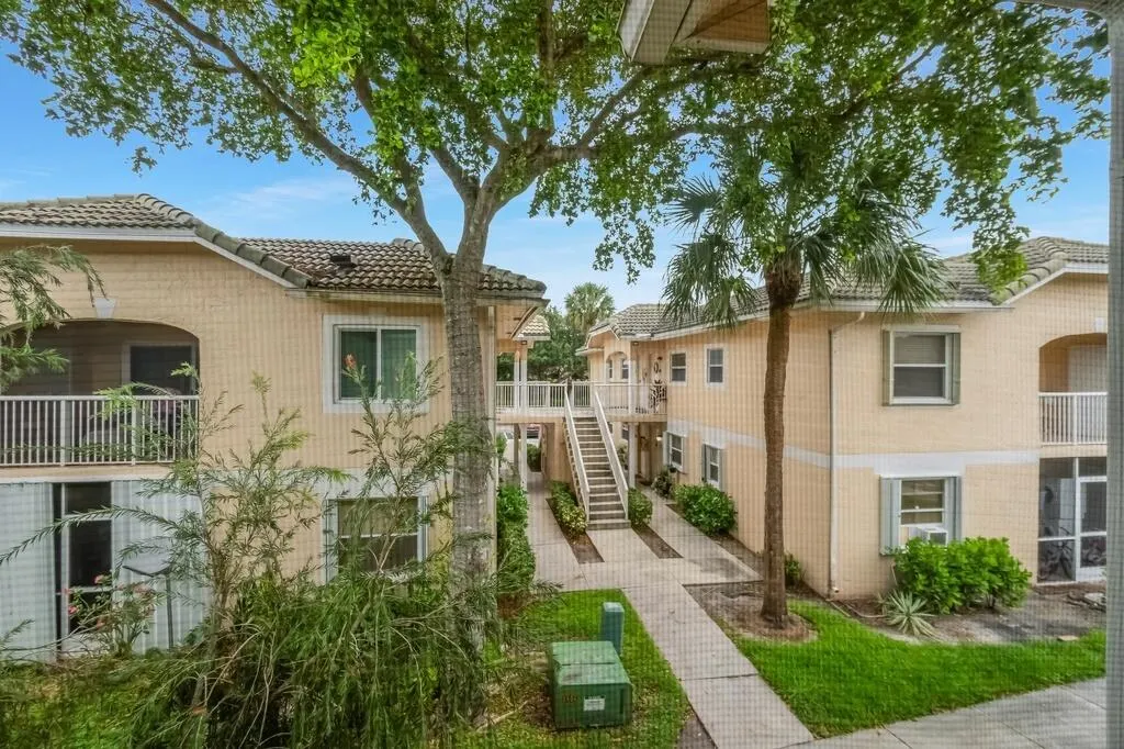 12269 Royal Palm Boulevard