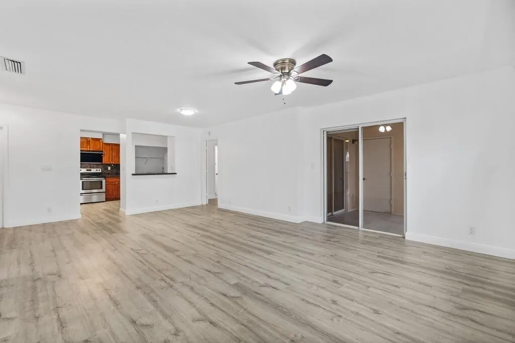 12269 Royal Palm Boulevard