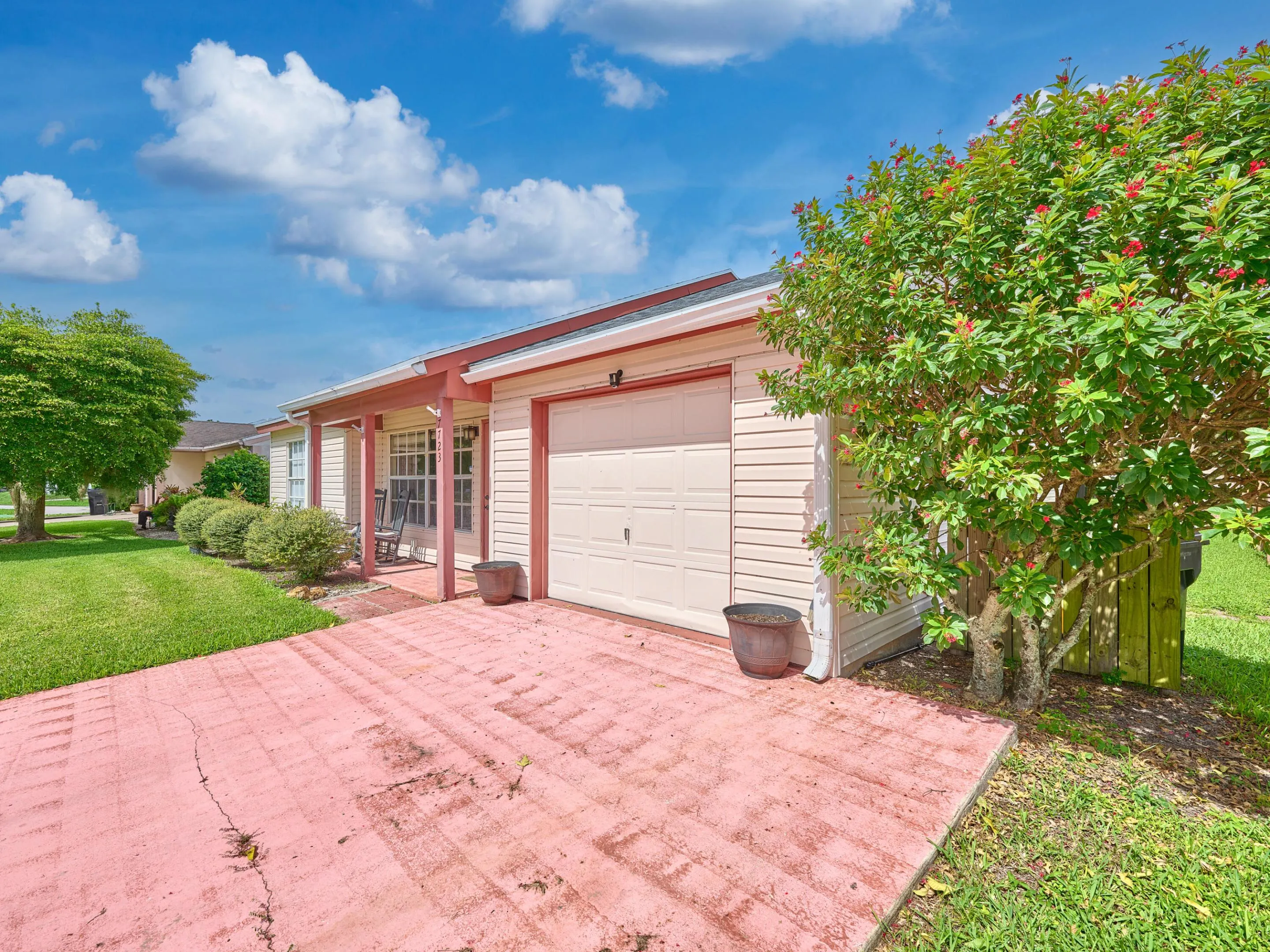 7723 CANAL Drive