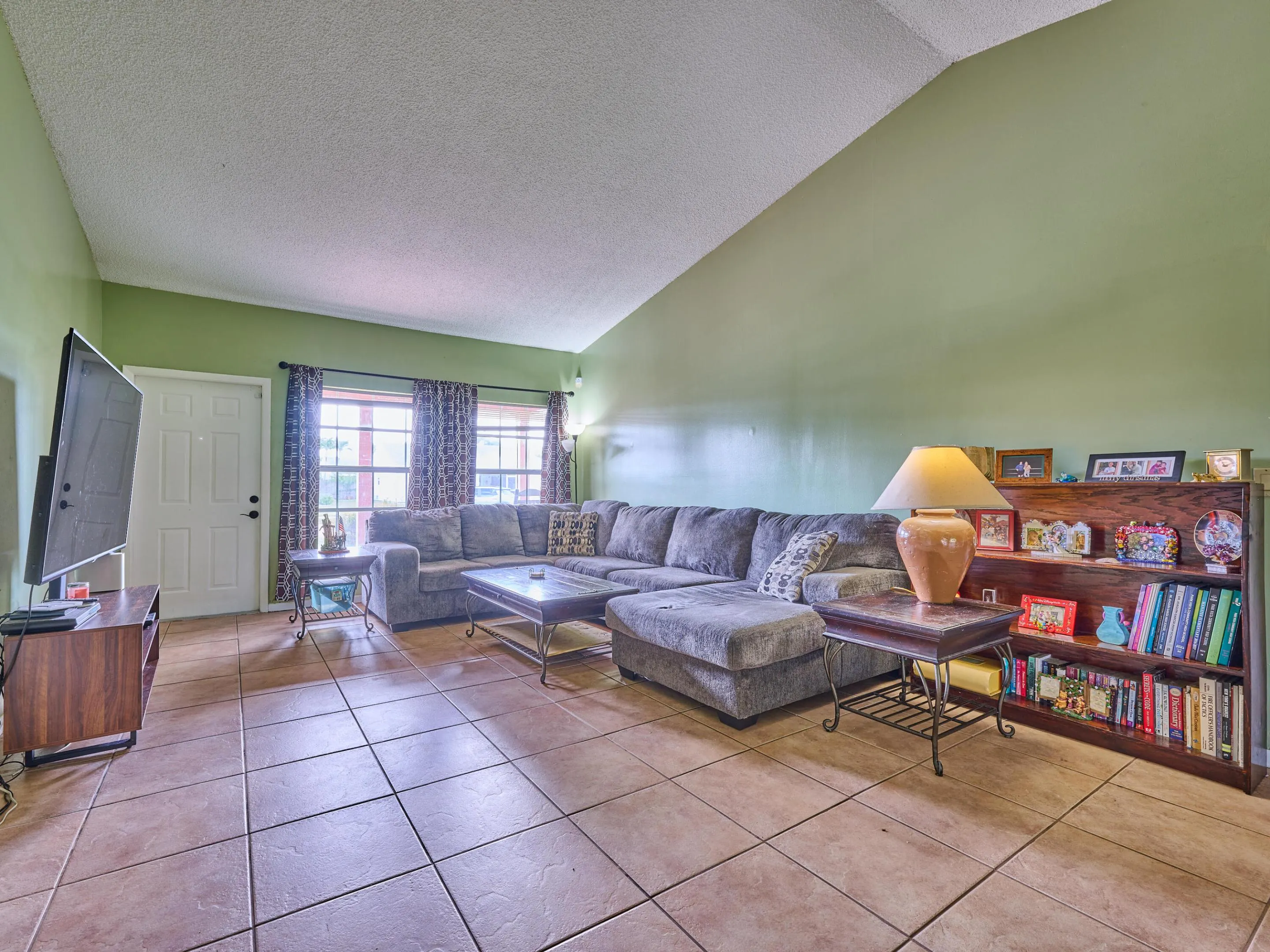 7723 CANAL Drive