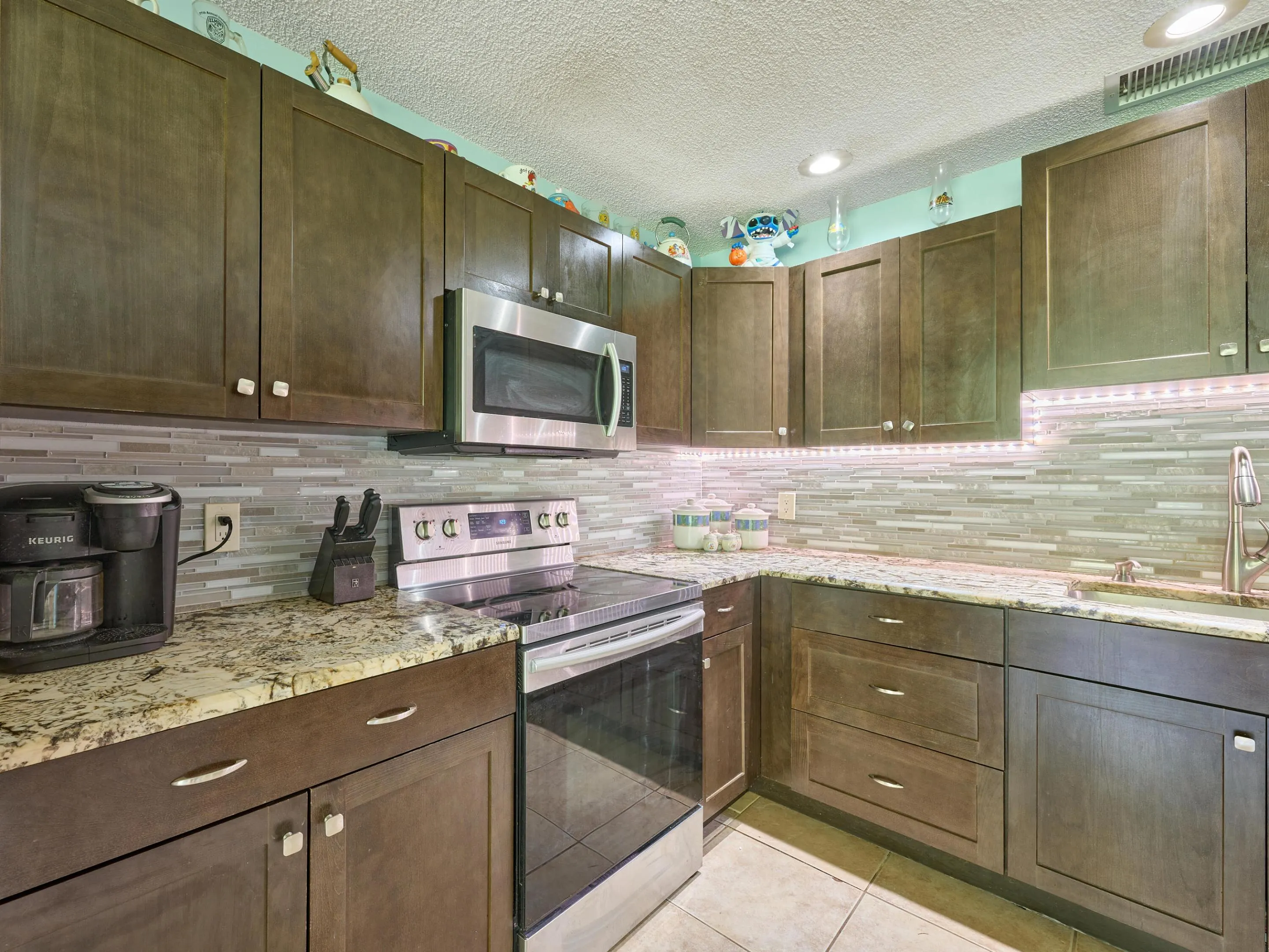7723 CANAL Drive