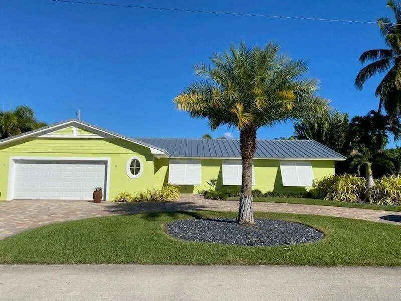 1150 EMERALD Lane