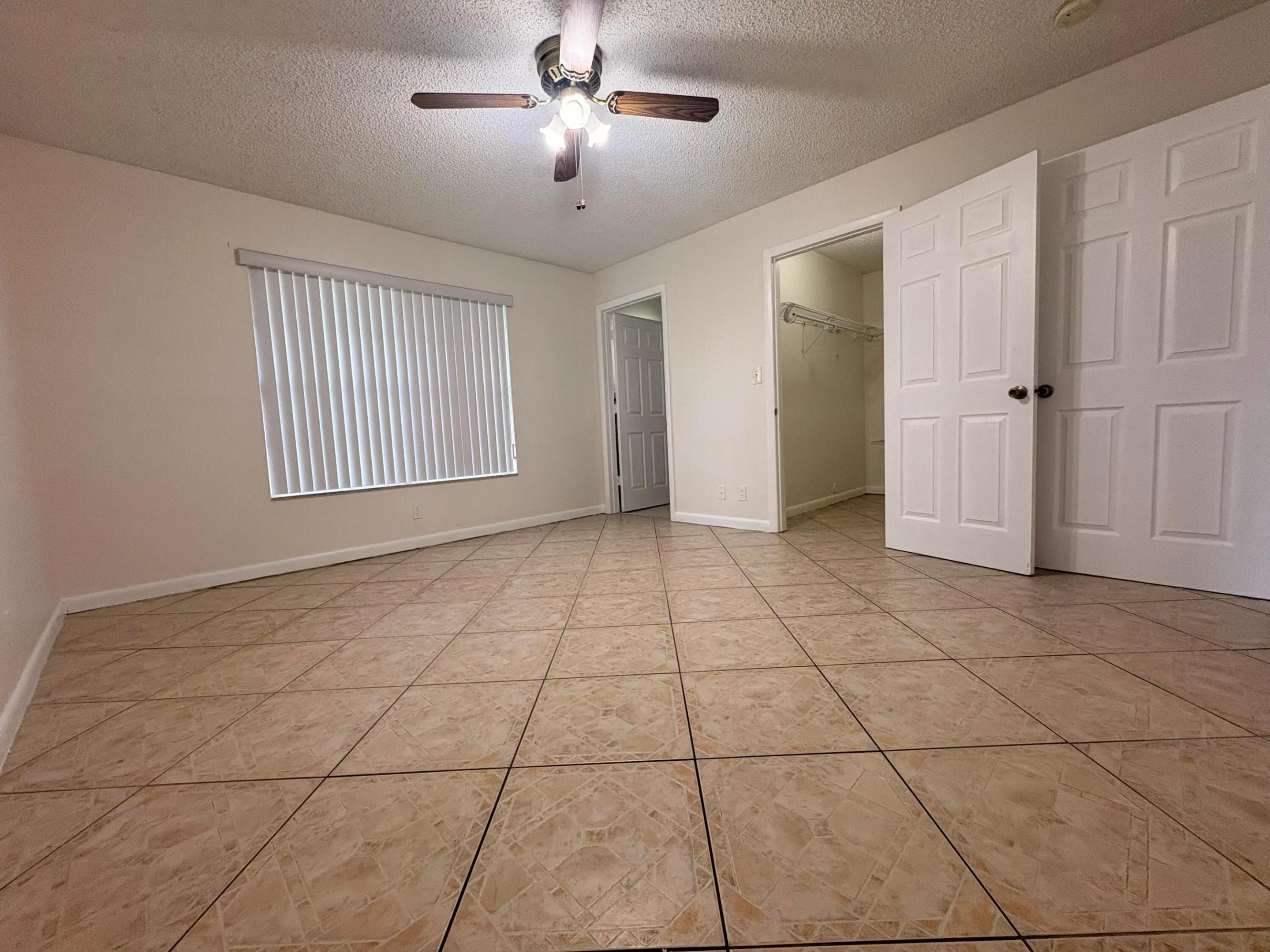 1711 SW 99TH Terrace
