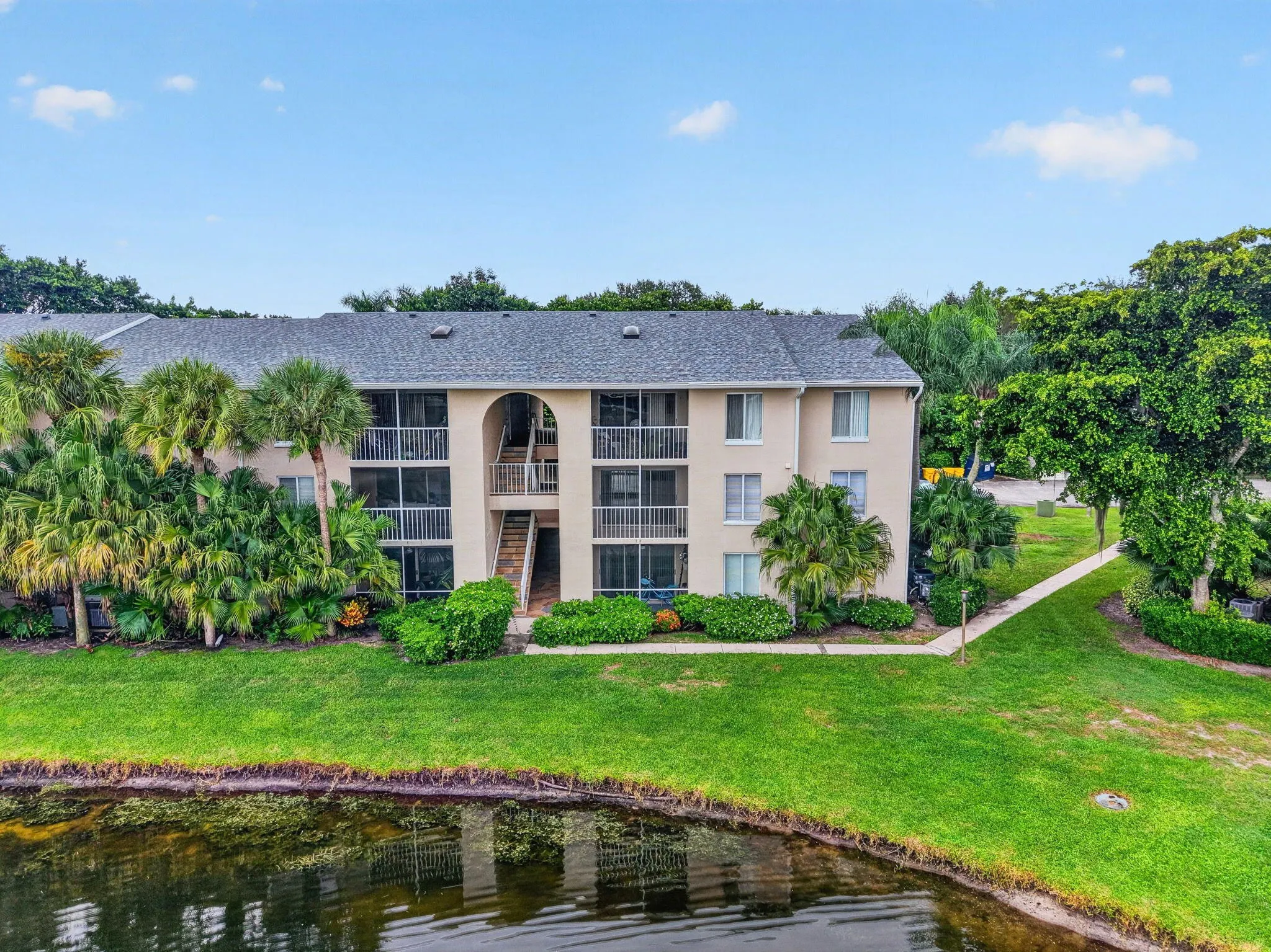 13791 ONEIDA Drive #E2