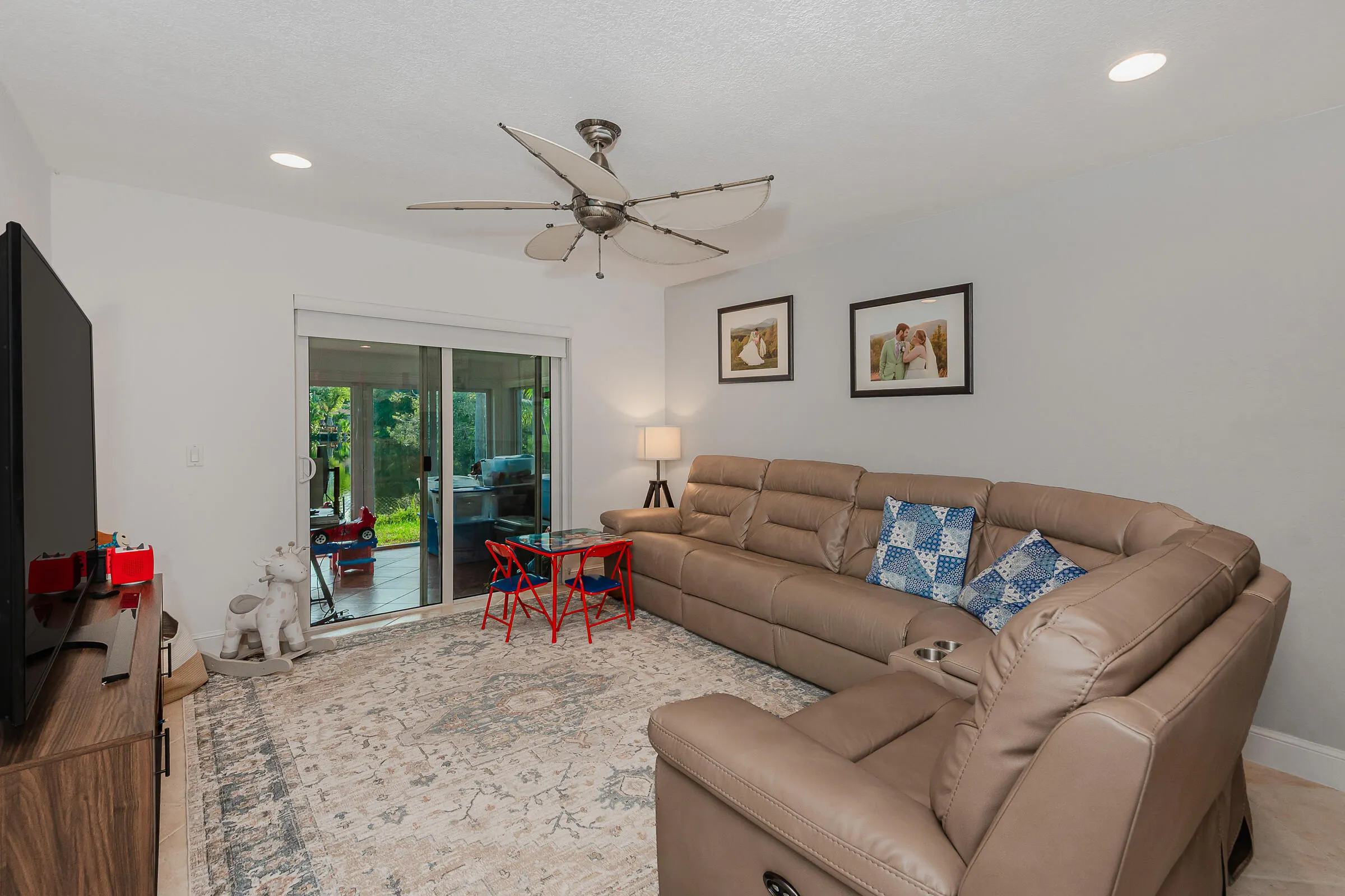 288 NW 39th Way