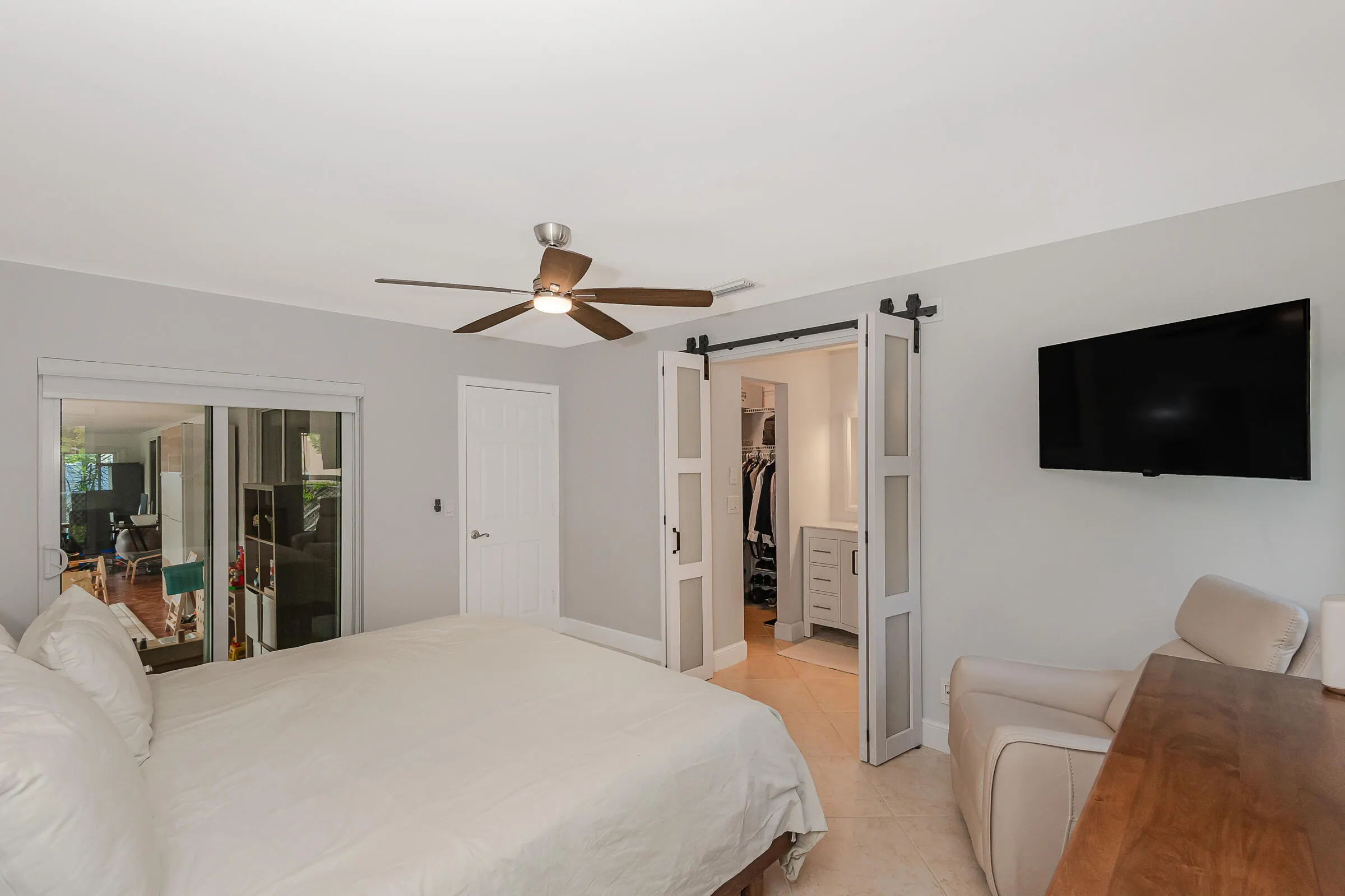 288 NW 39th Way