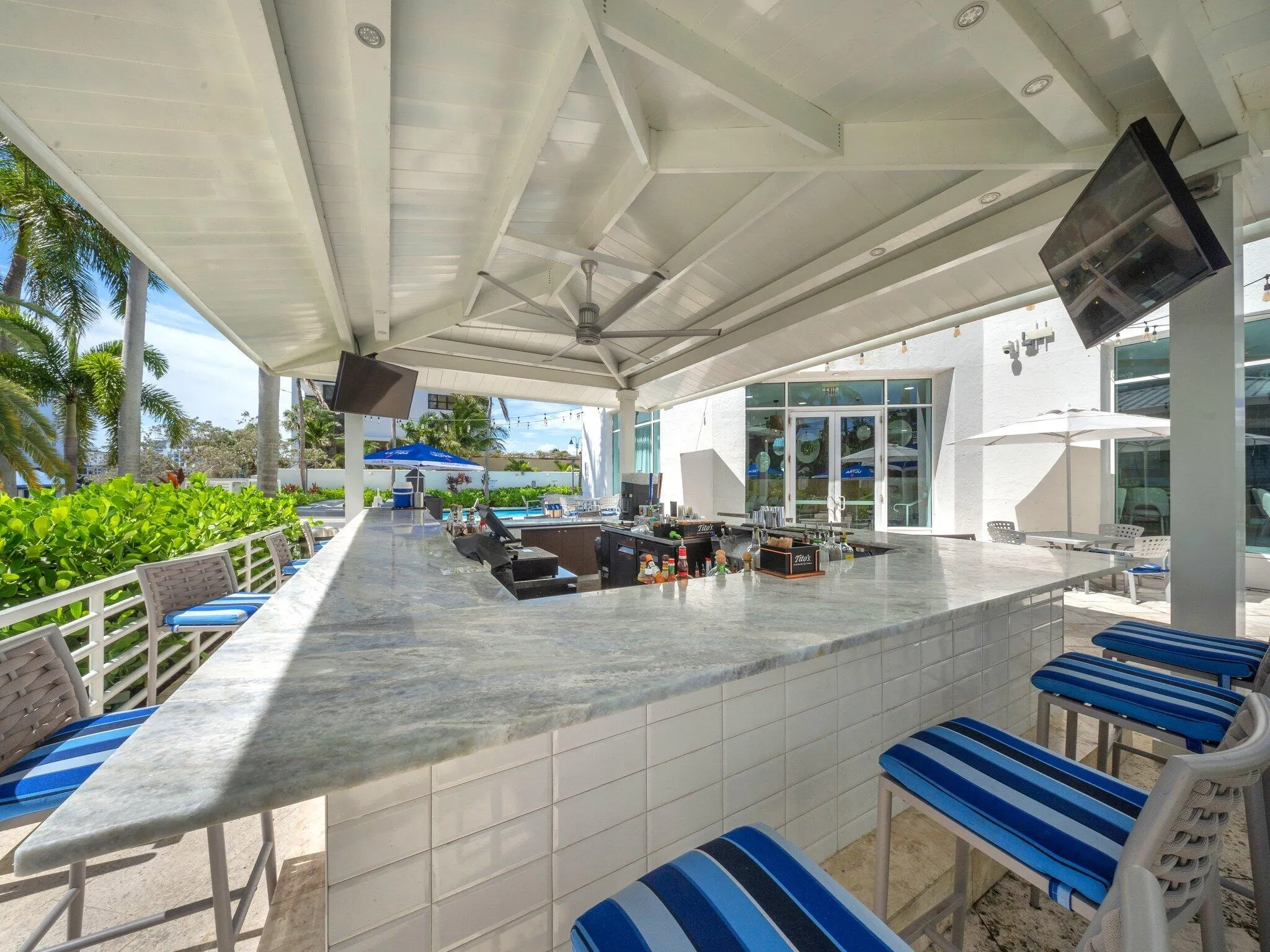 2670 E SUNRISE Boulevard #907