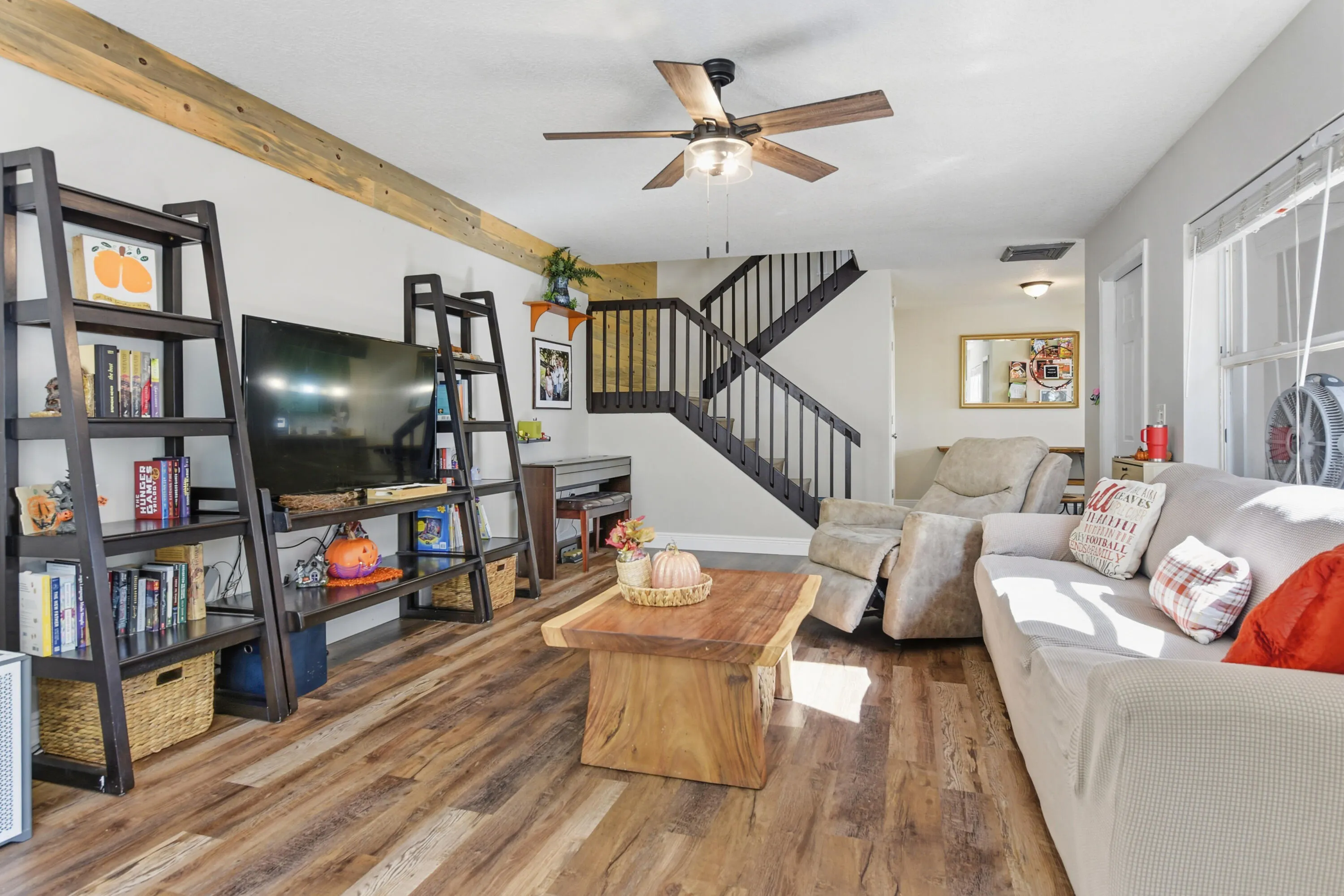 3233 SW SUNSET TRACE Circle