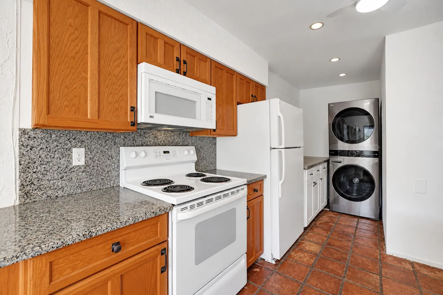 1501 SE 15TH Street #2-8