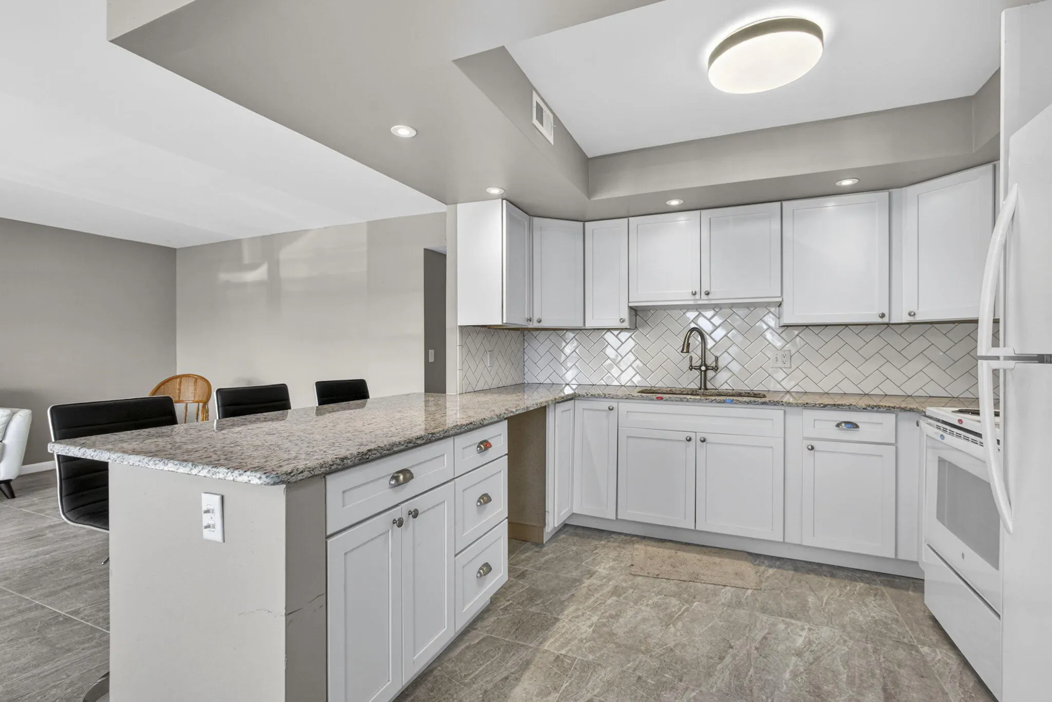 105 GREENBRIER C