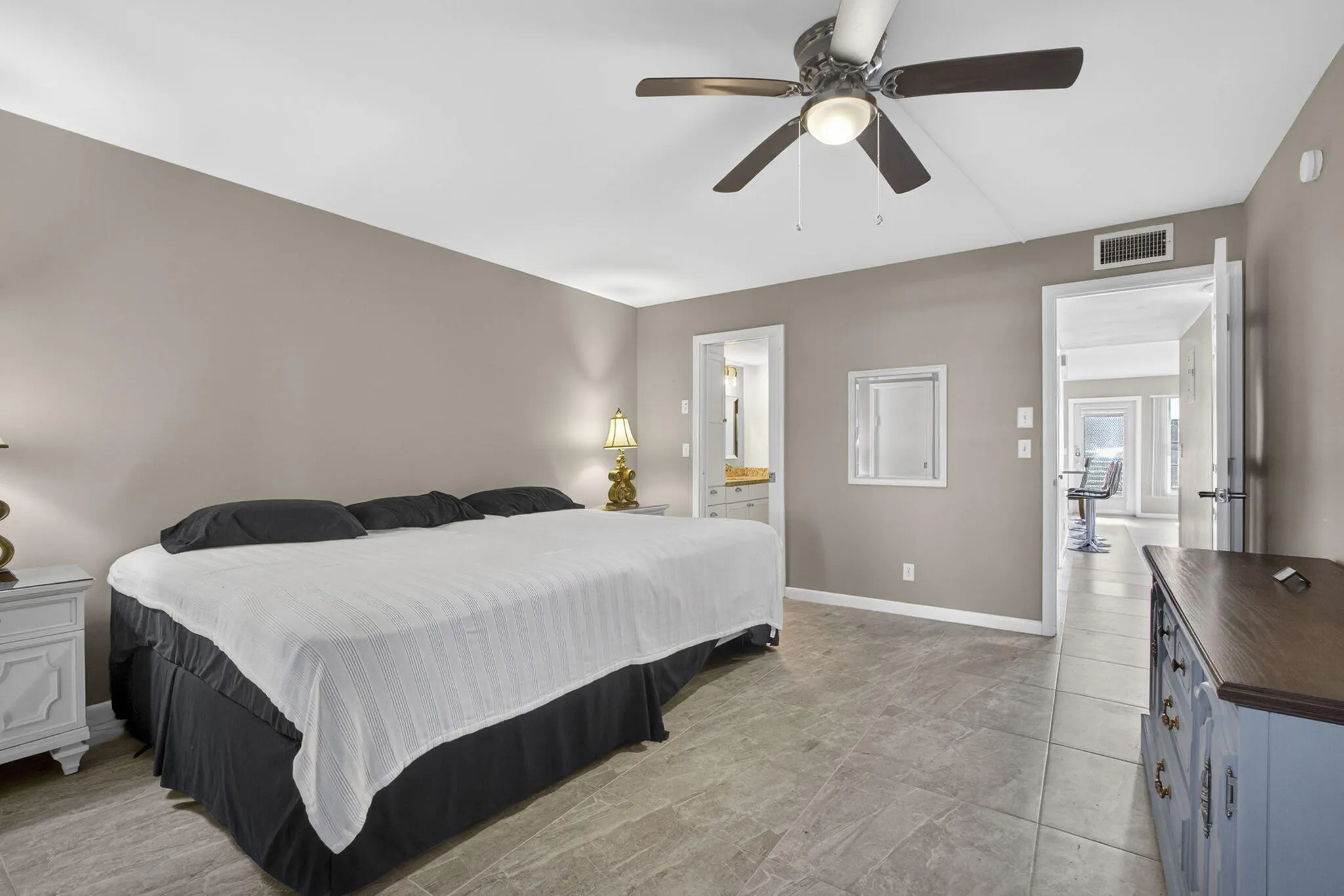 105 GREENBRIER C