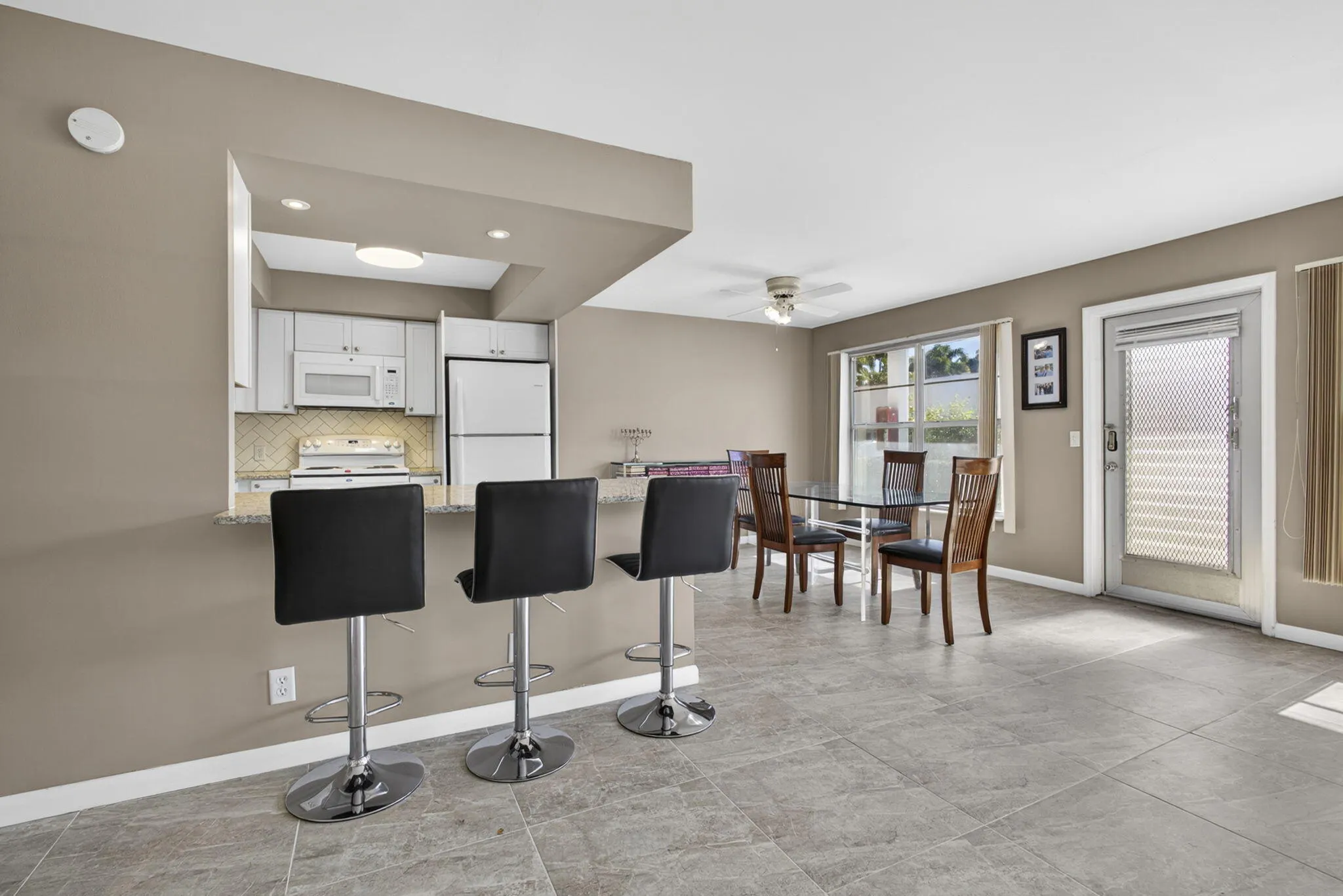 105 GREENBRIER C