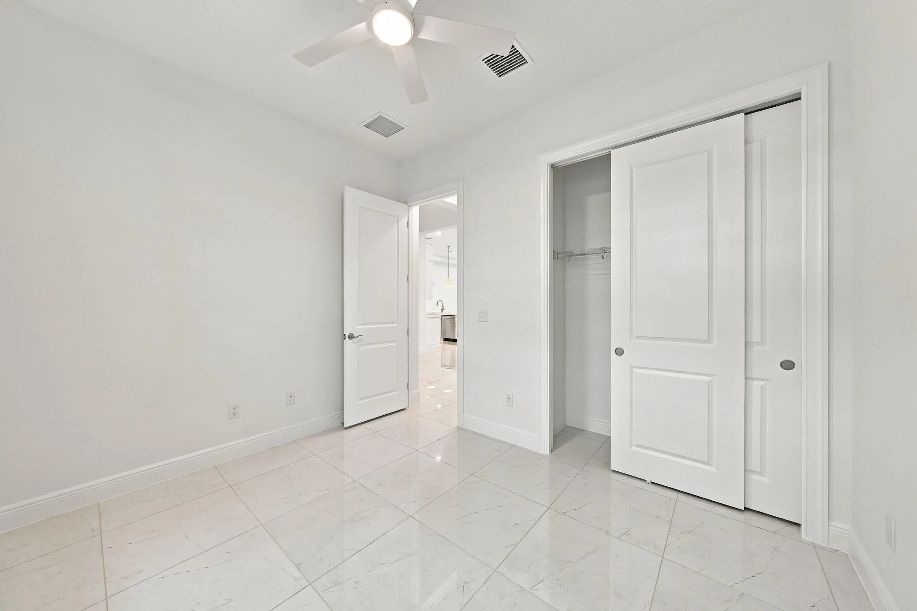 4931 Rivo Alto Circle
