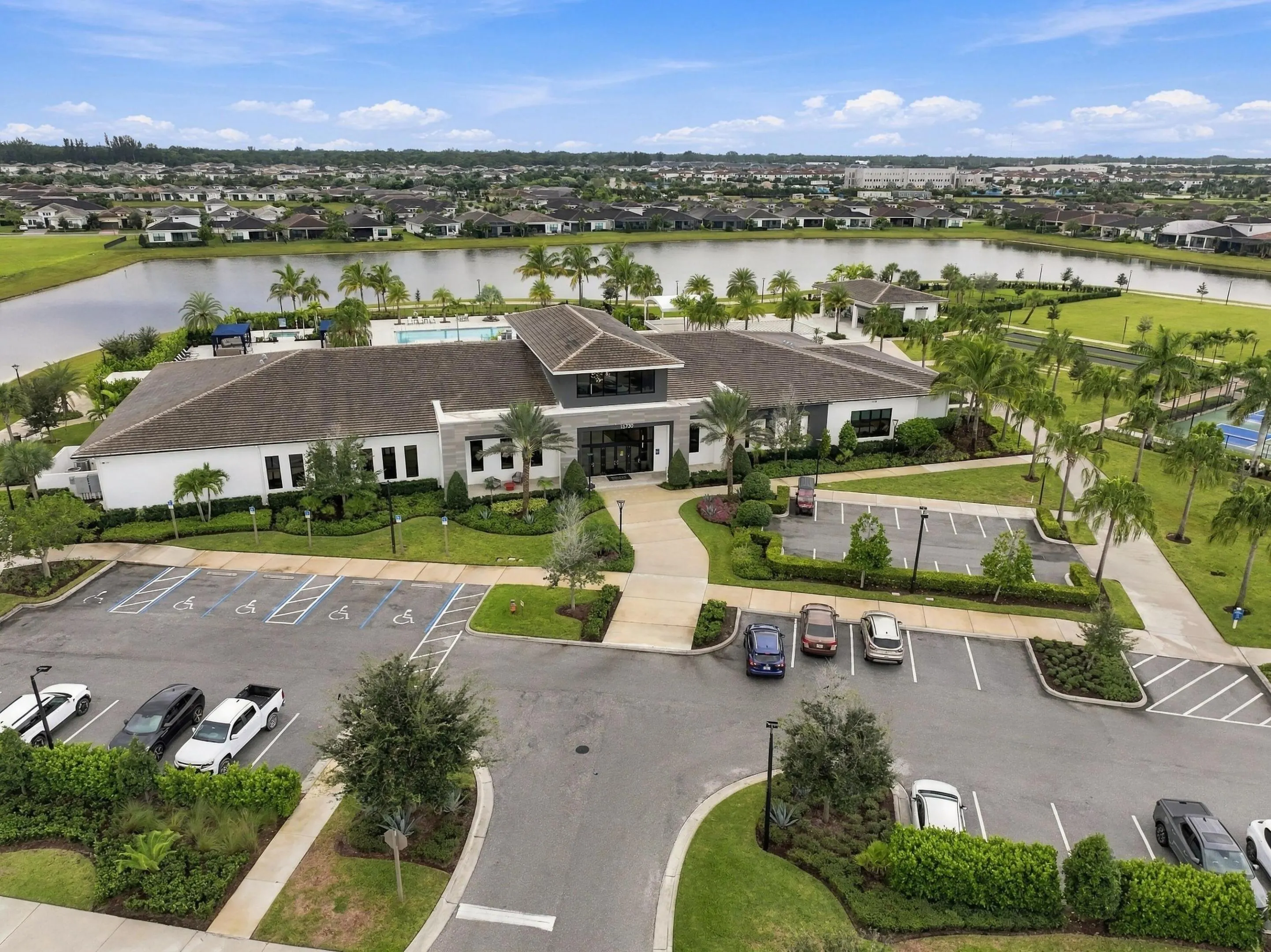 4931 Rivo Alto Circle