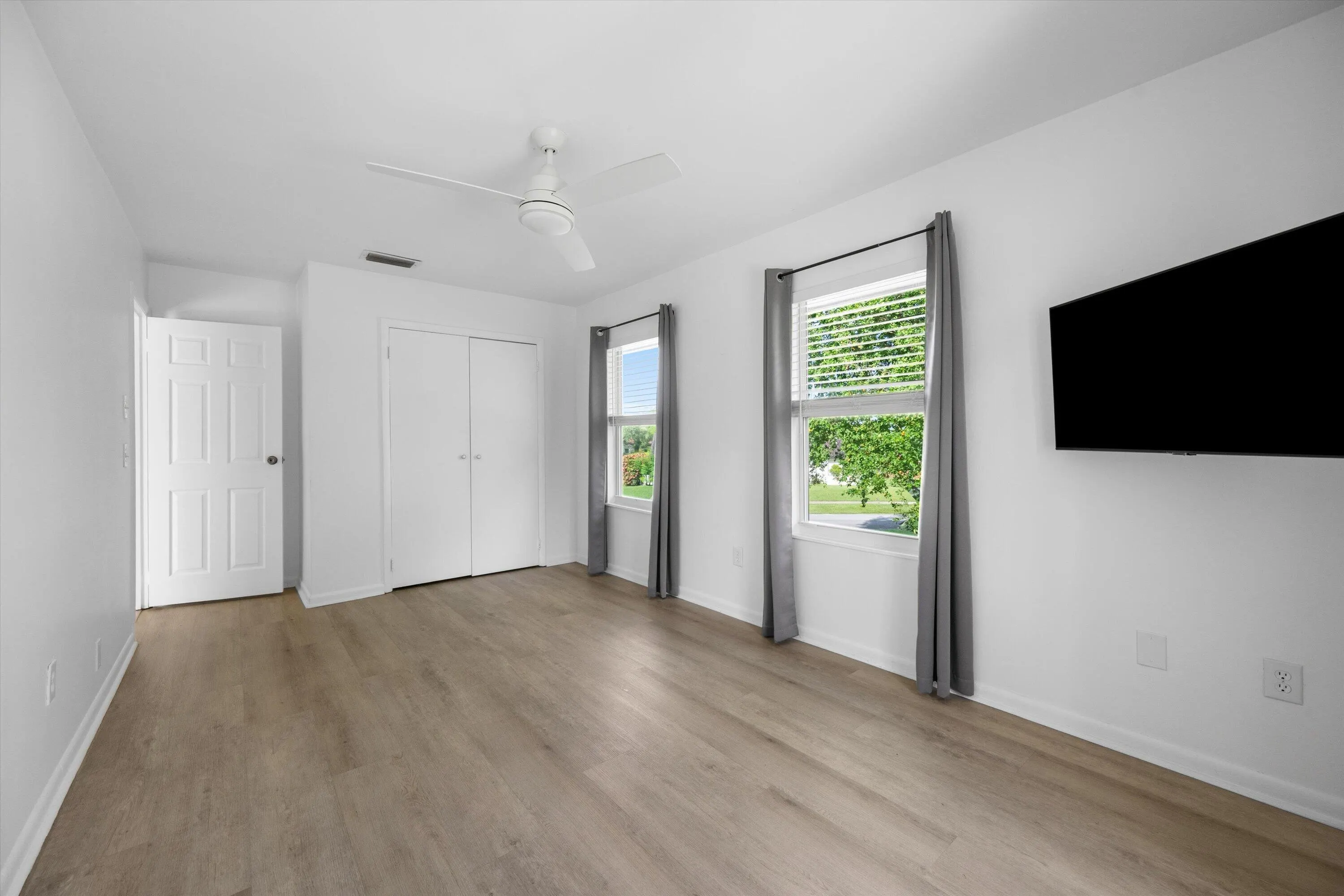 1468 NORTHAMPTON Terrace