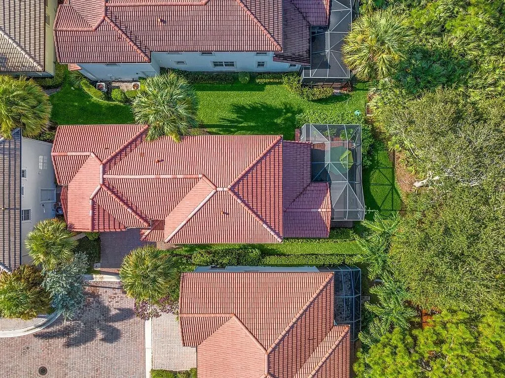 631 Moondancer Court