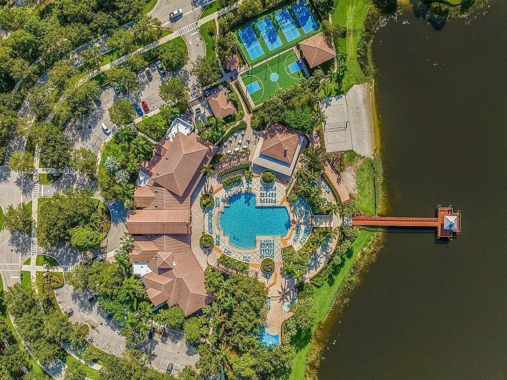 631 Moondancer Court