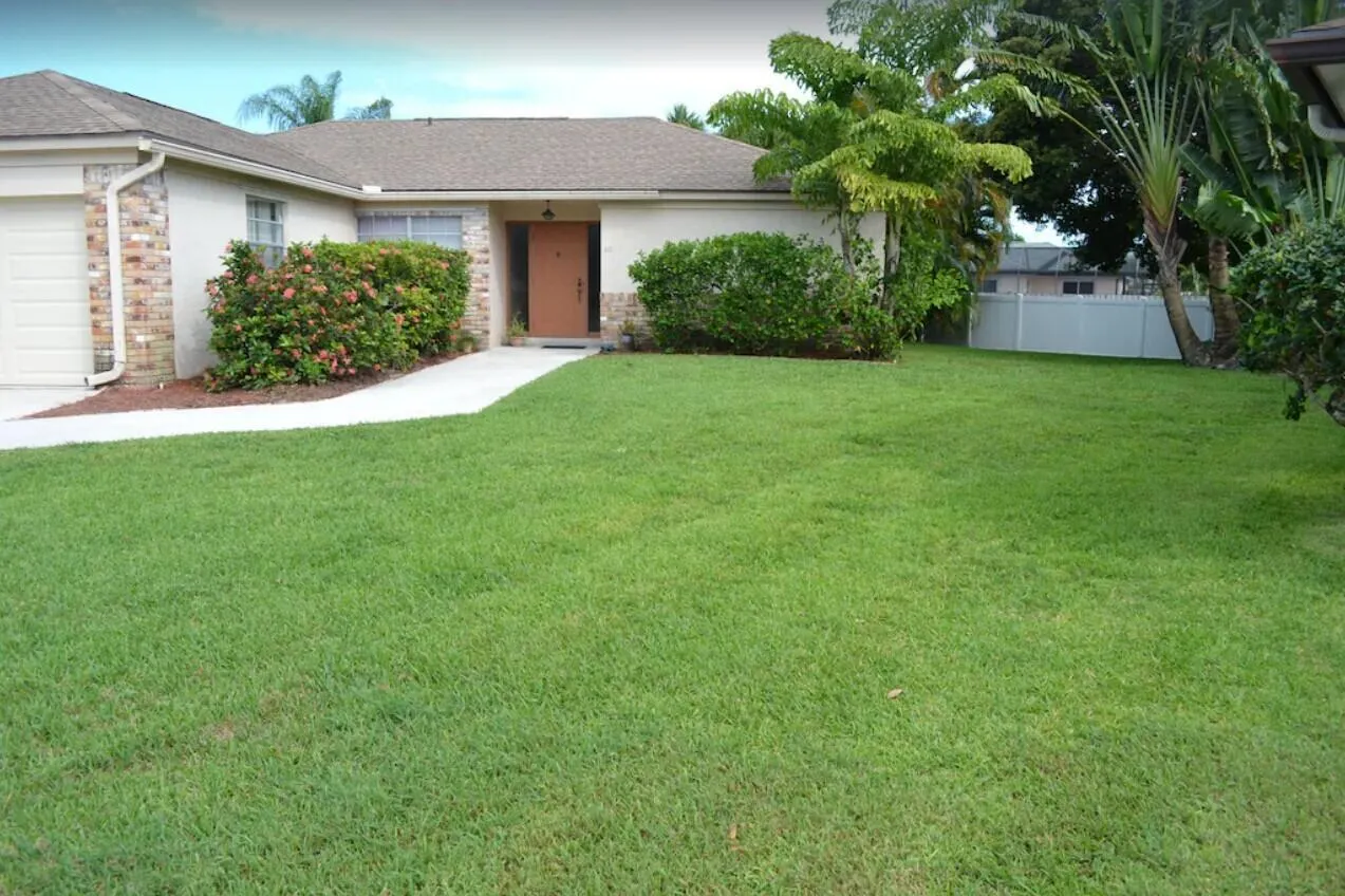 169 Arrowhead Circle
