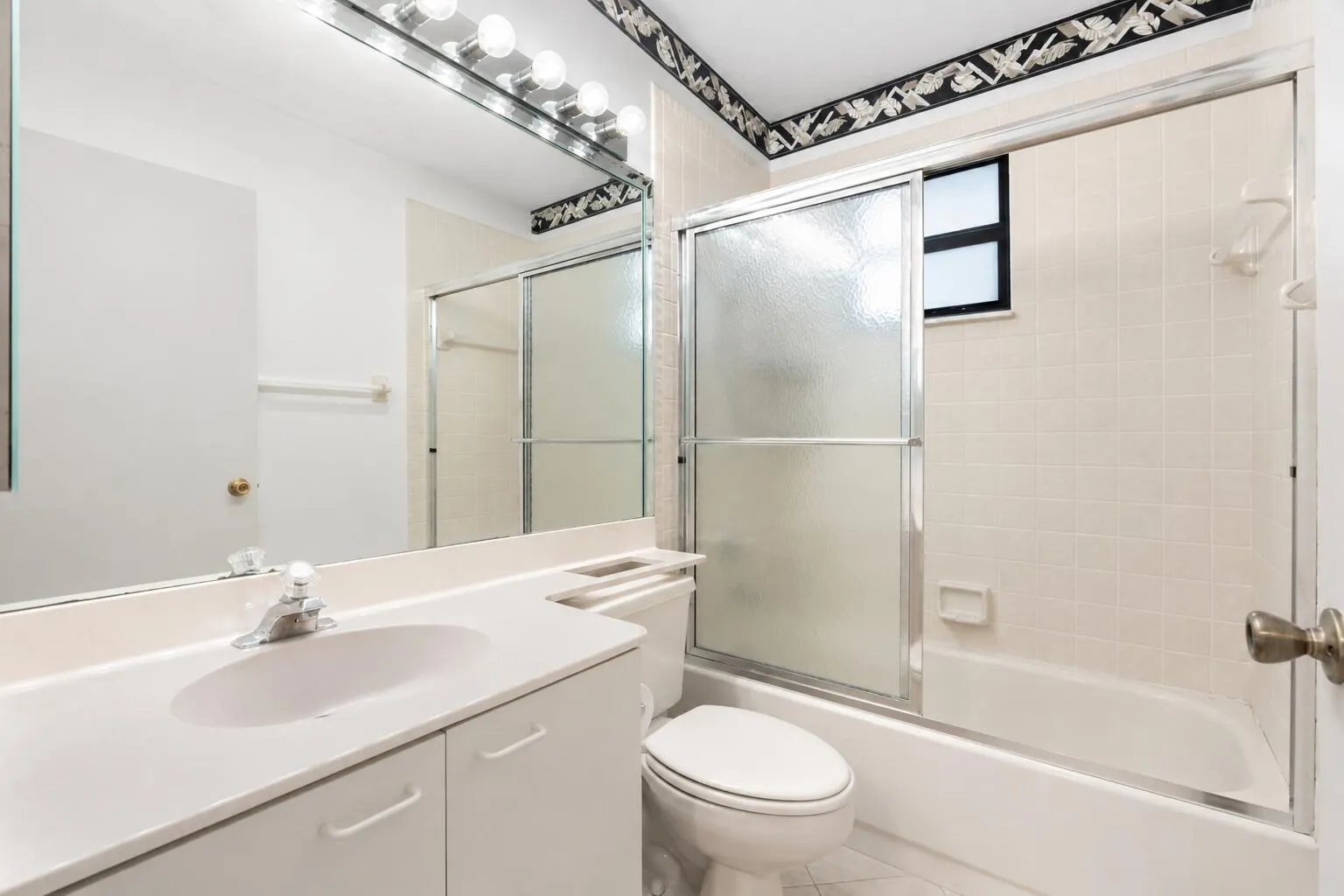4400 NW 30TH Street #424