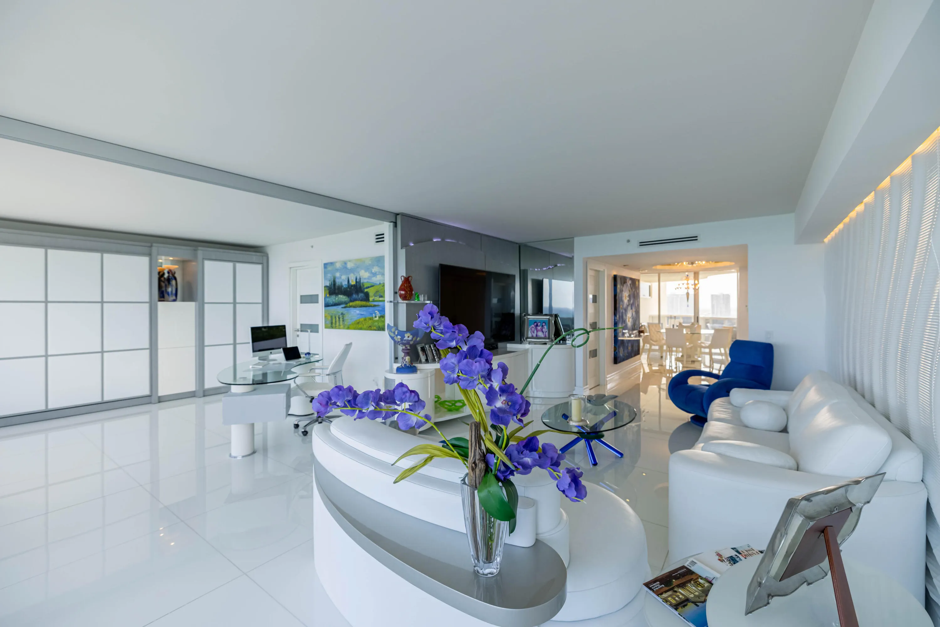 17555 COLLINS Avenue #2305