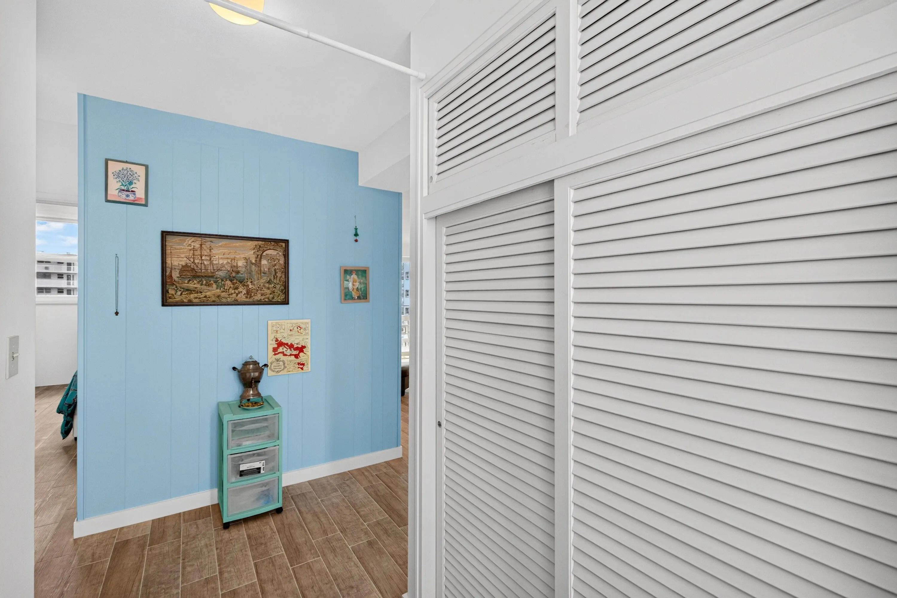 1900 S OCEAN Drive #1503