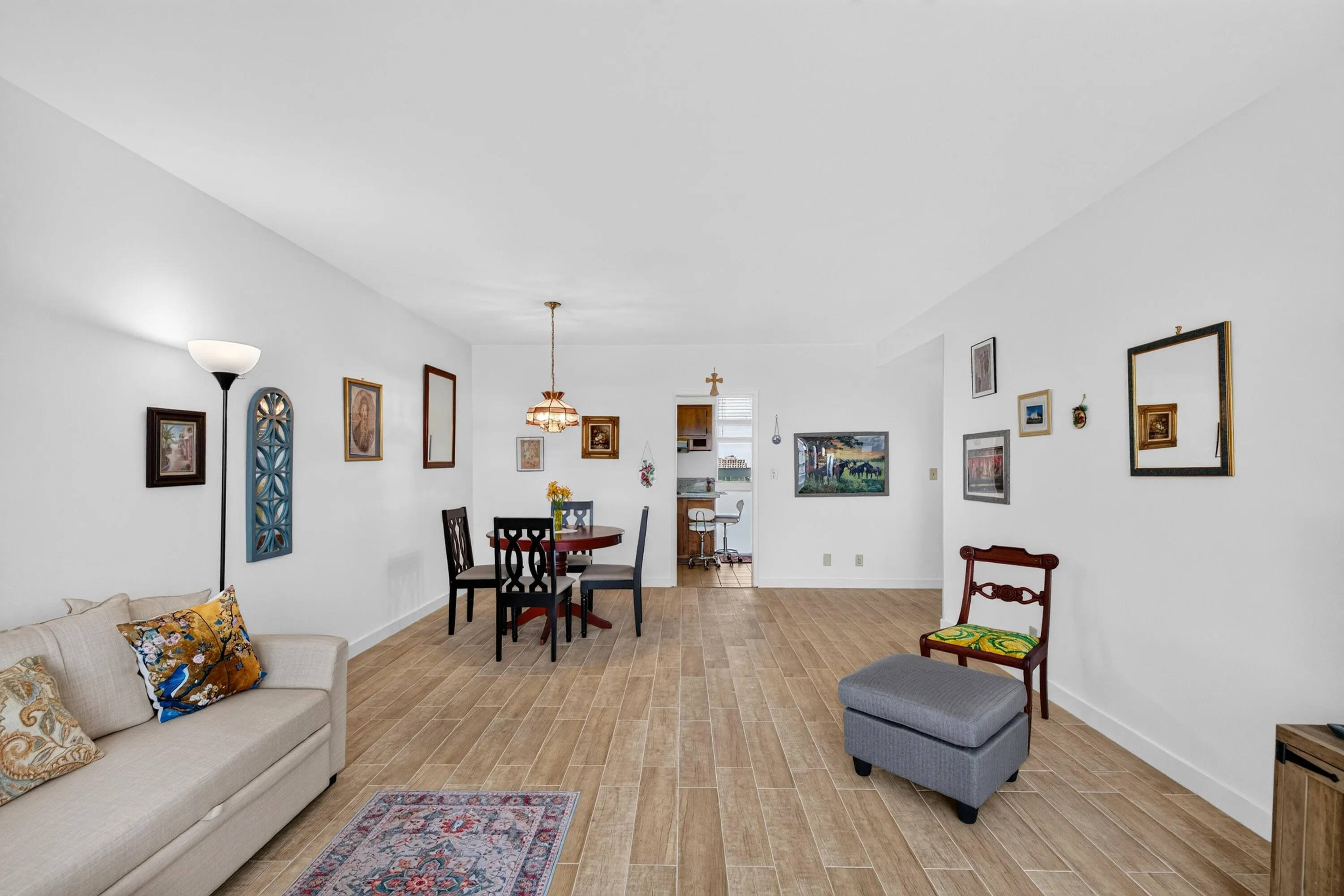 1900 S OCEAN Drive #1503