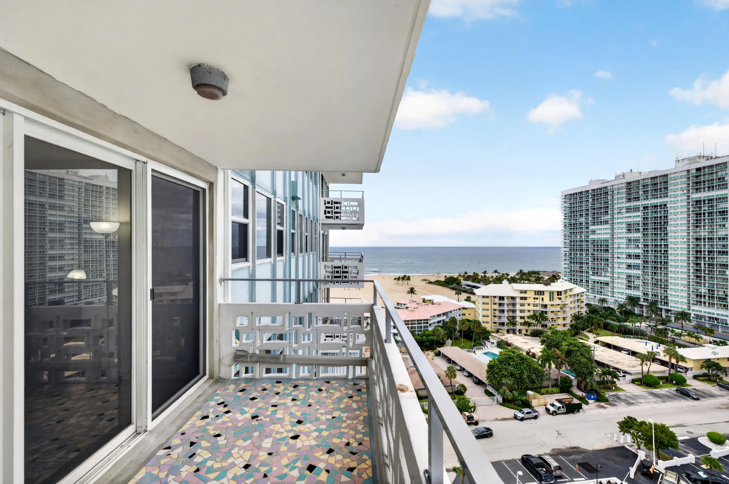 1900 S OCEAN Drive #1503