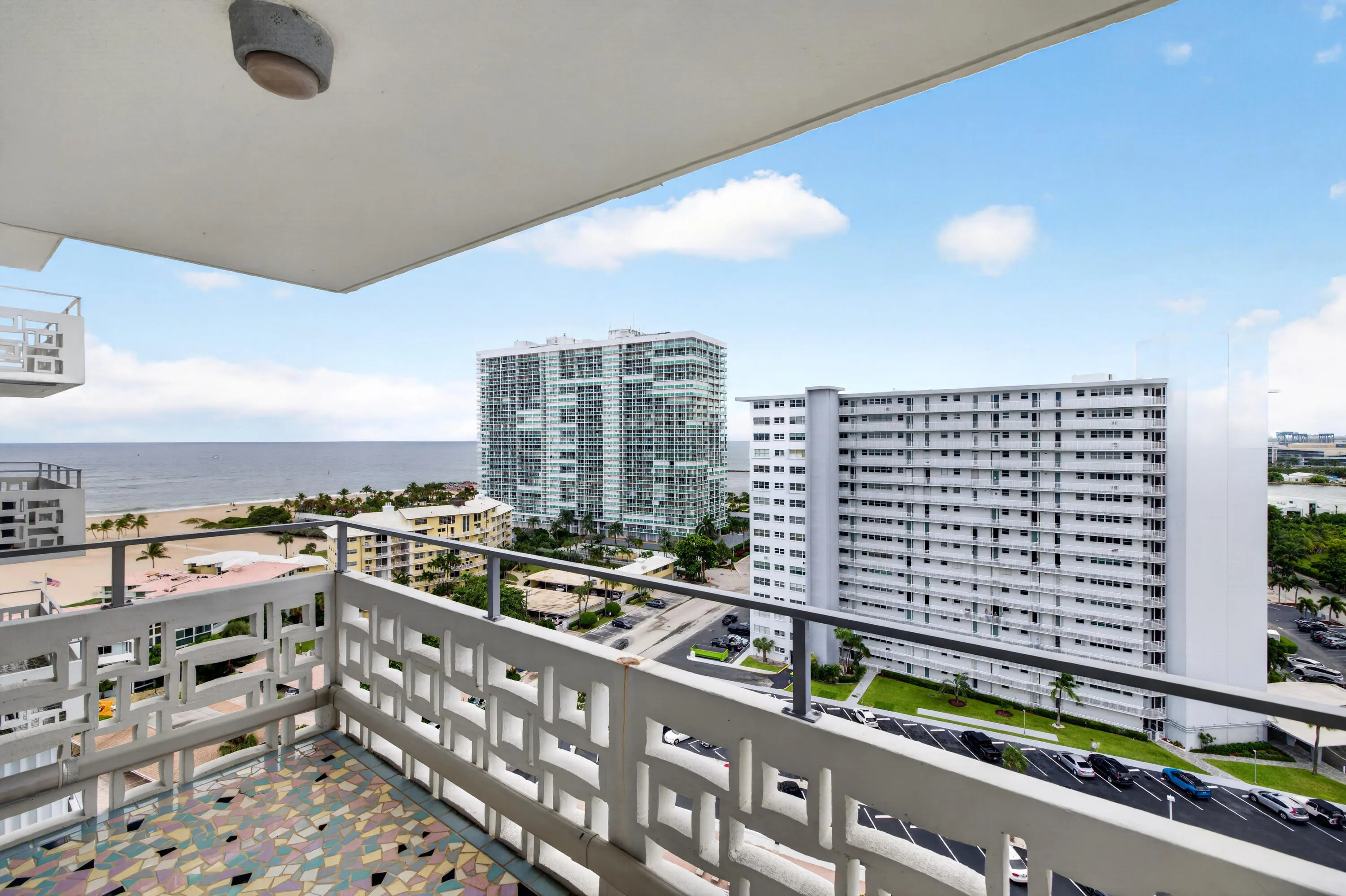 1900 S OCEAN Drive #1503