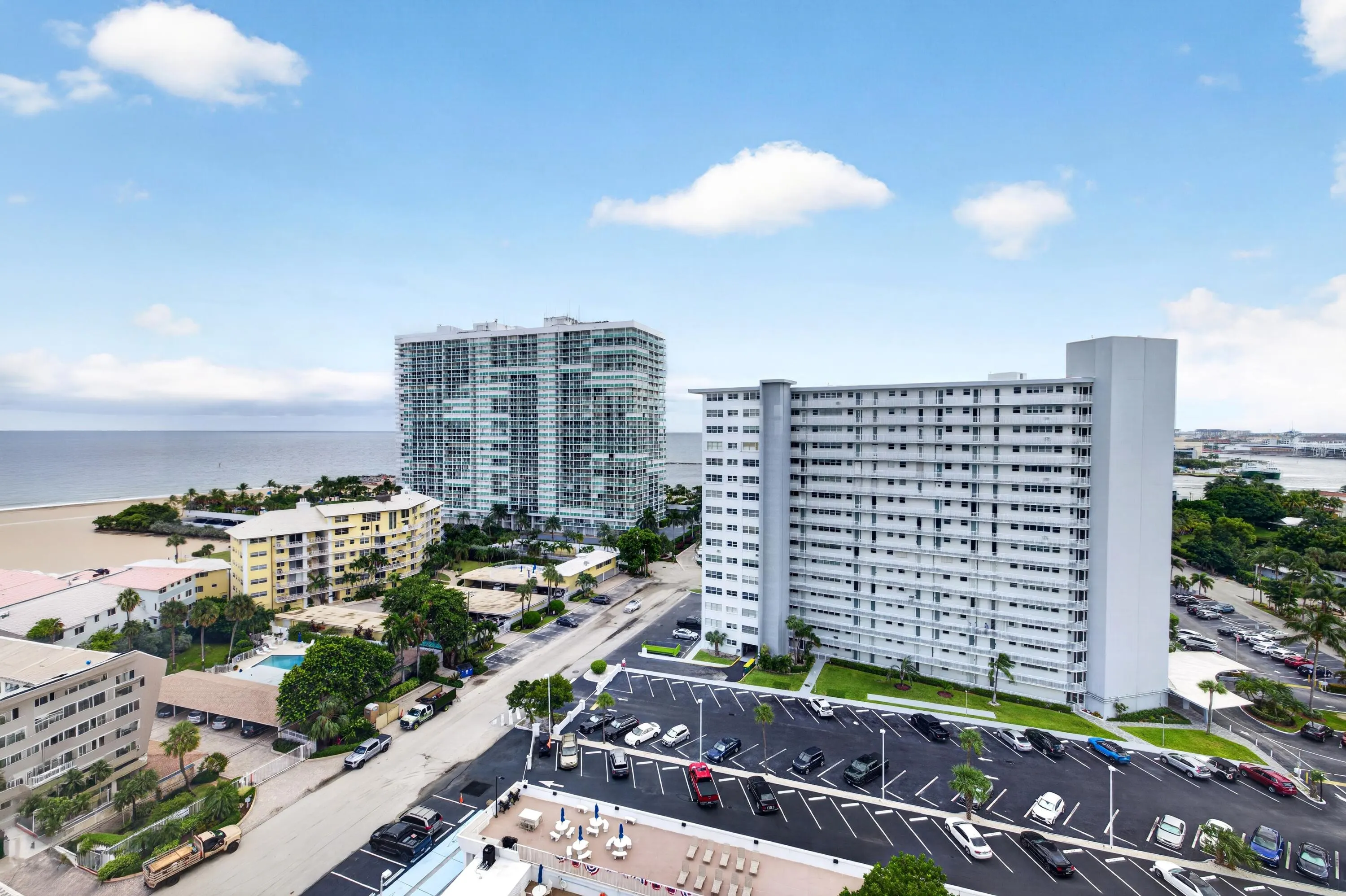 1900 S OCEAN Drive #1503