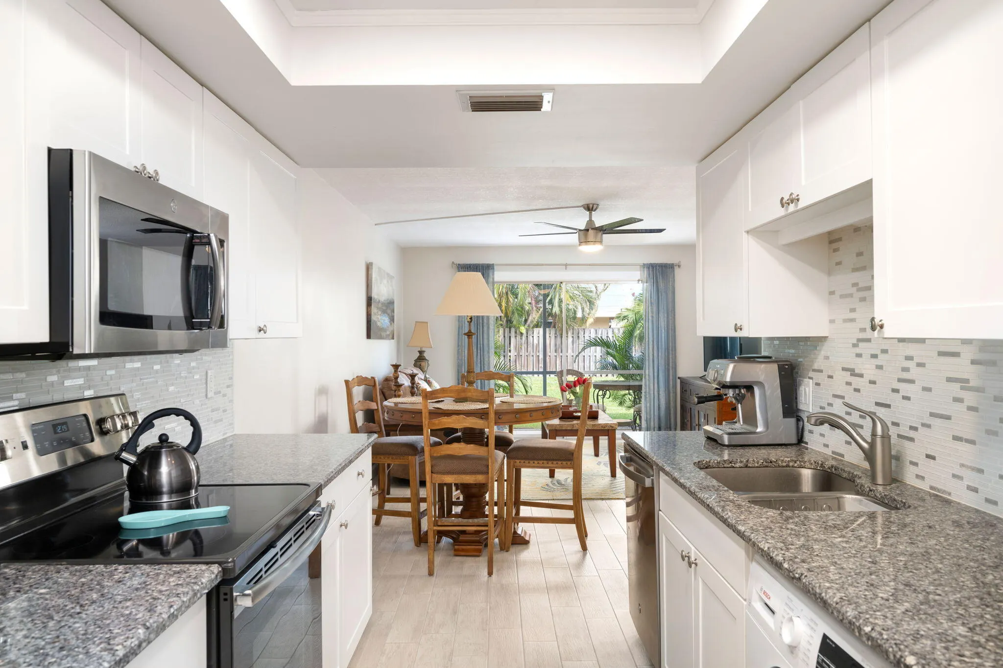 1166 6TH Avenue #B5