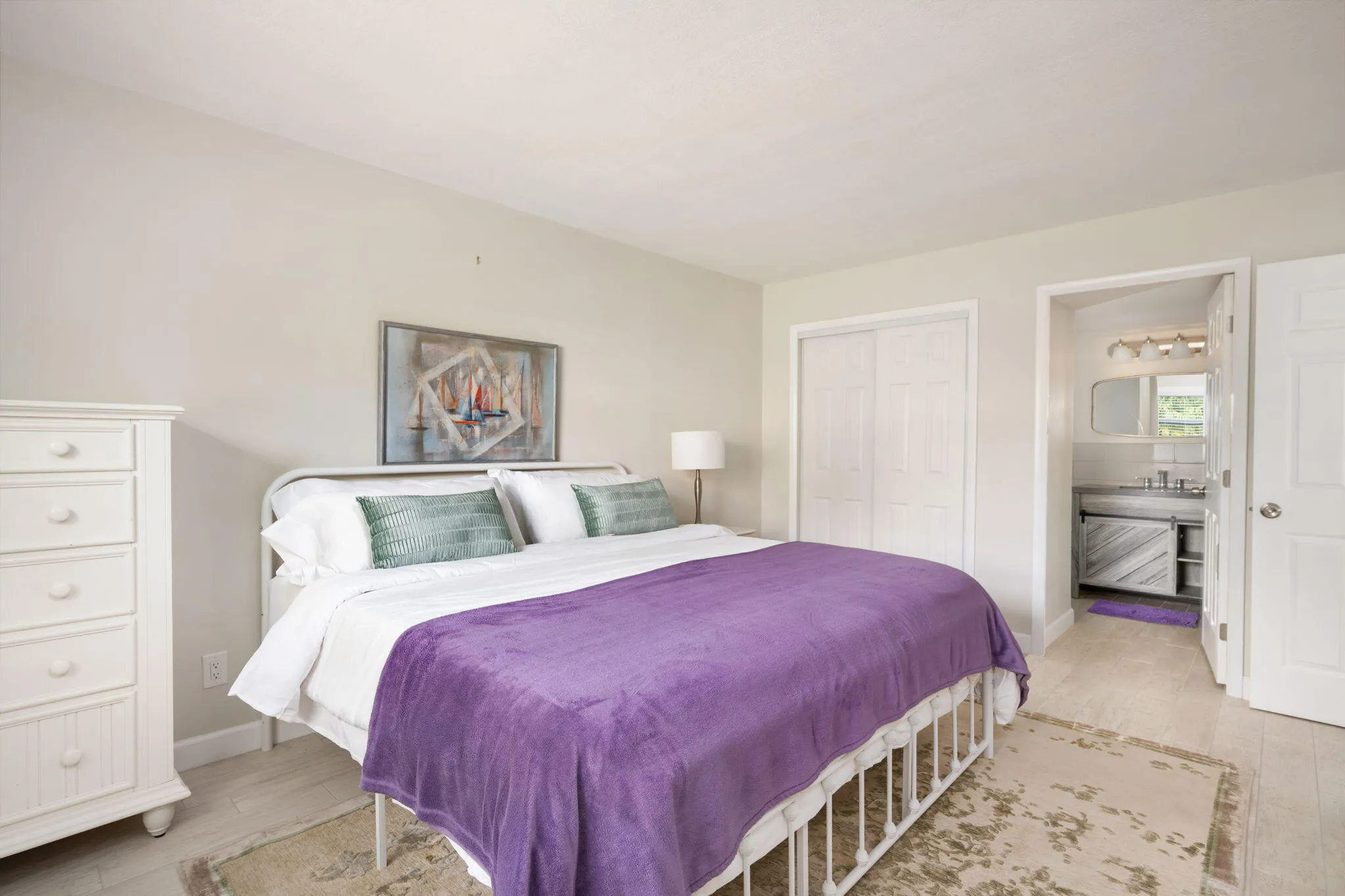 1166 6TH Avenue #B5