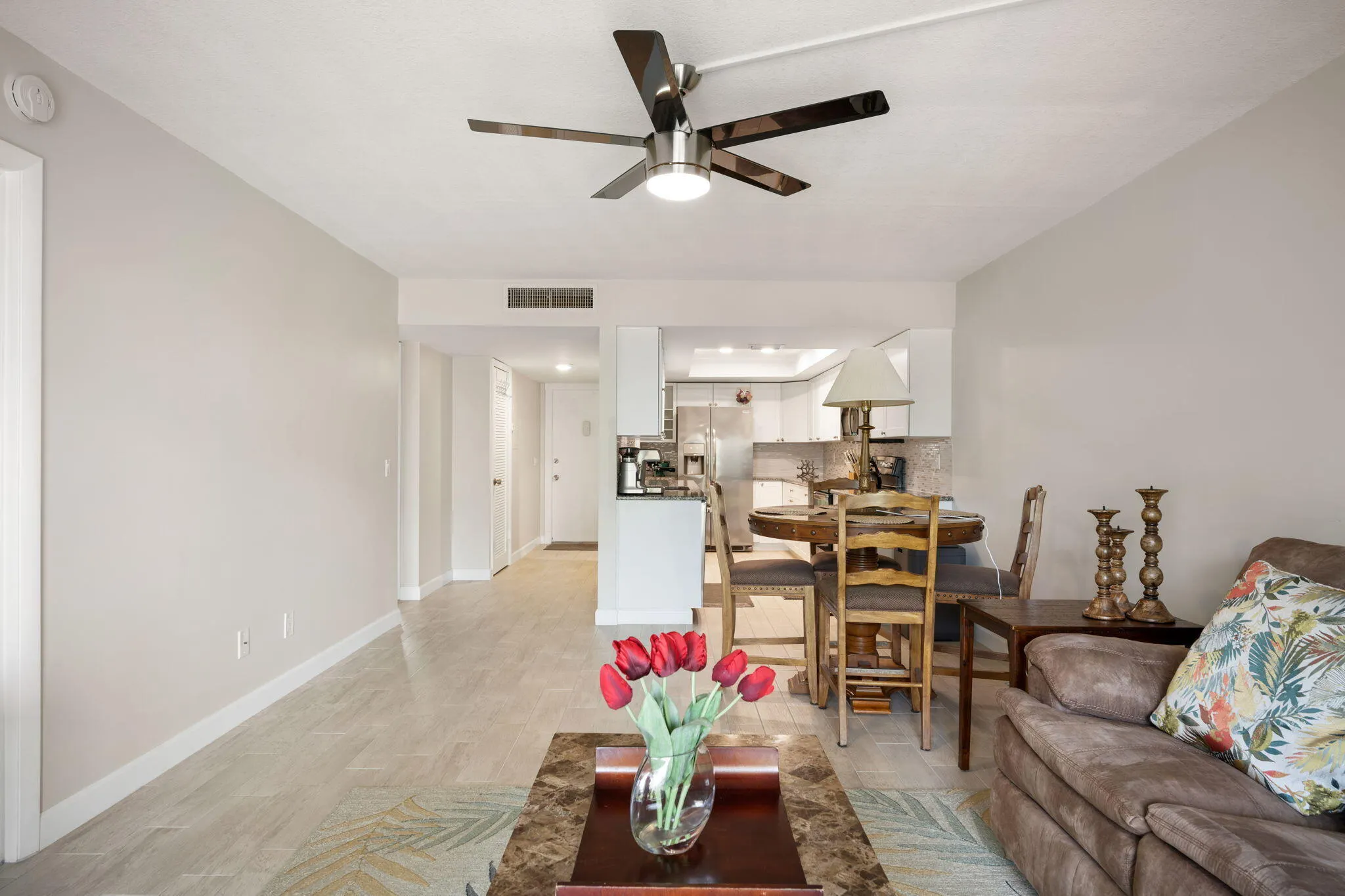 1166 6TH Avenue #B5