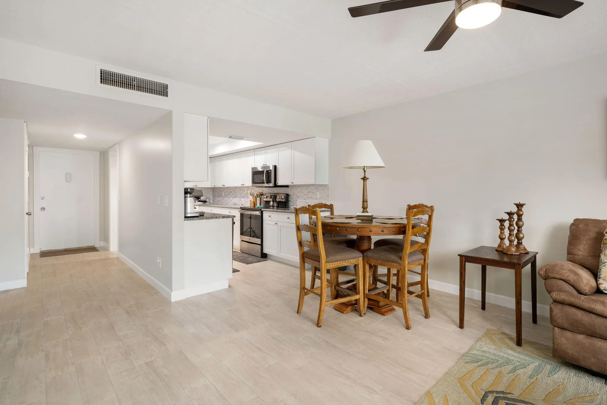1166 6TH Avenue #B5