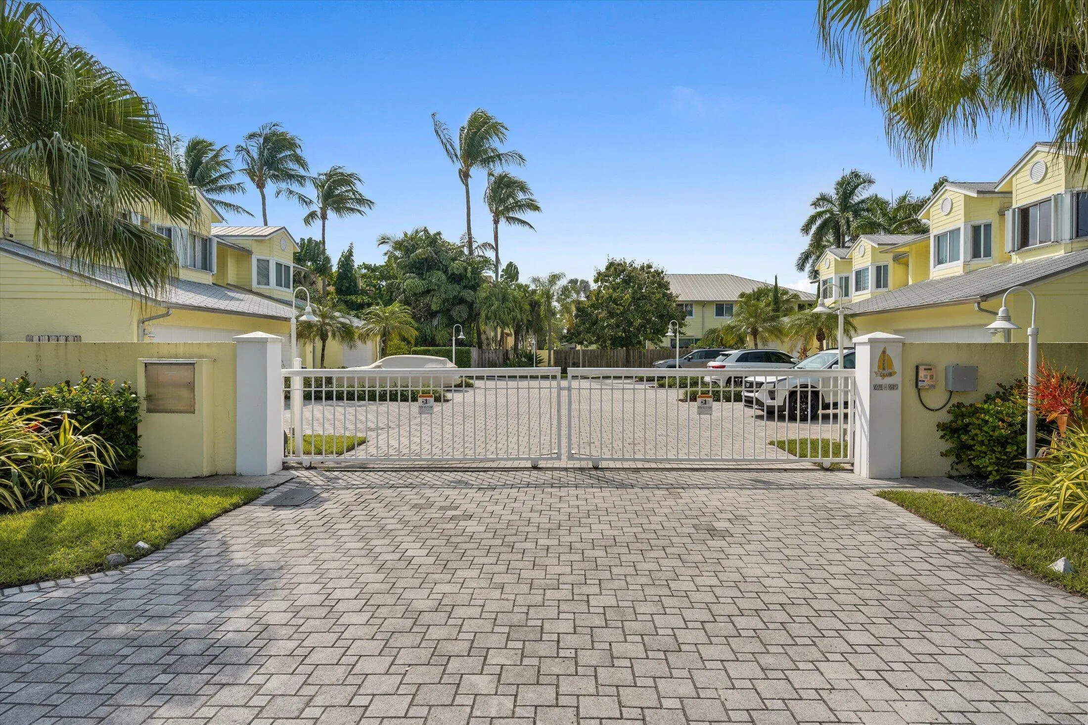 604 SW 8TH Avenue