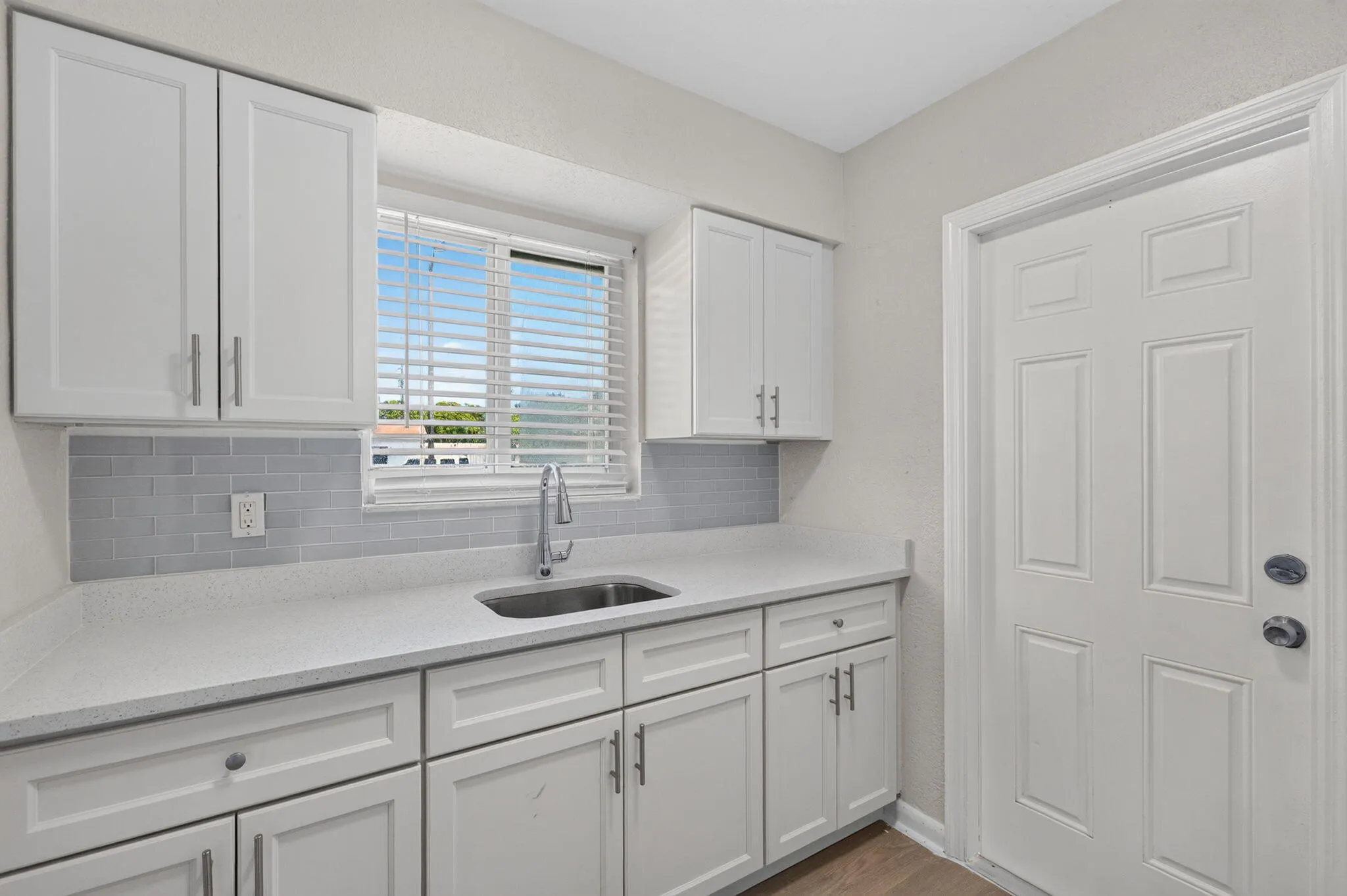 3231 NE 7th Avenue #B