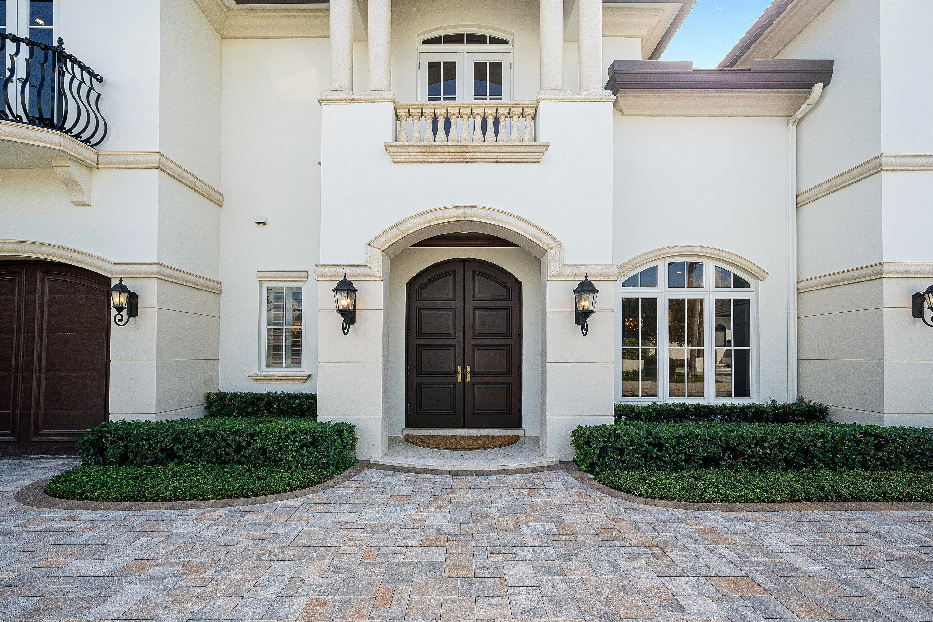 540 GOLDEN HARBOUR Drive
