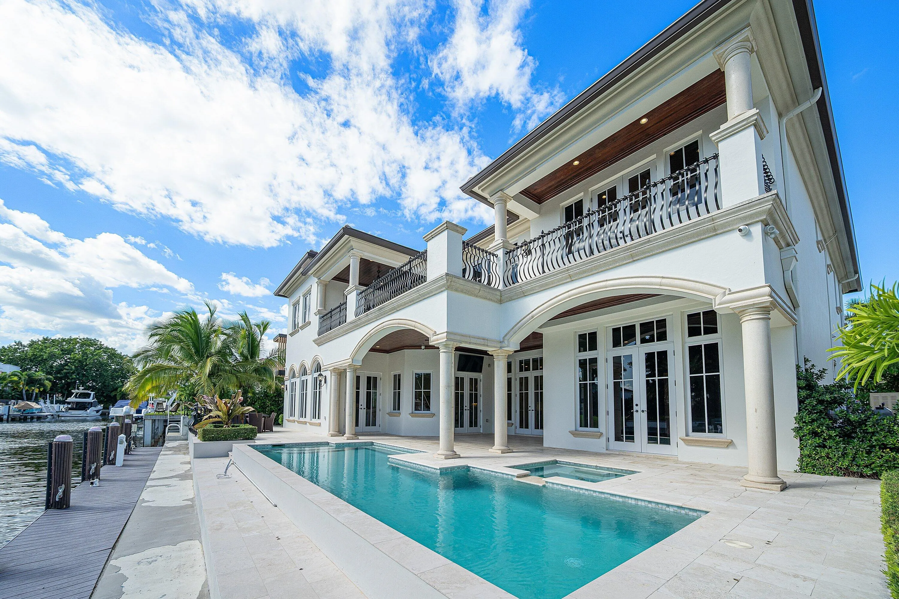 540 GOLDEN HARBOUR Drive