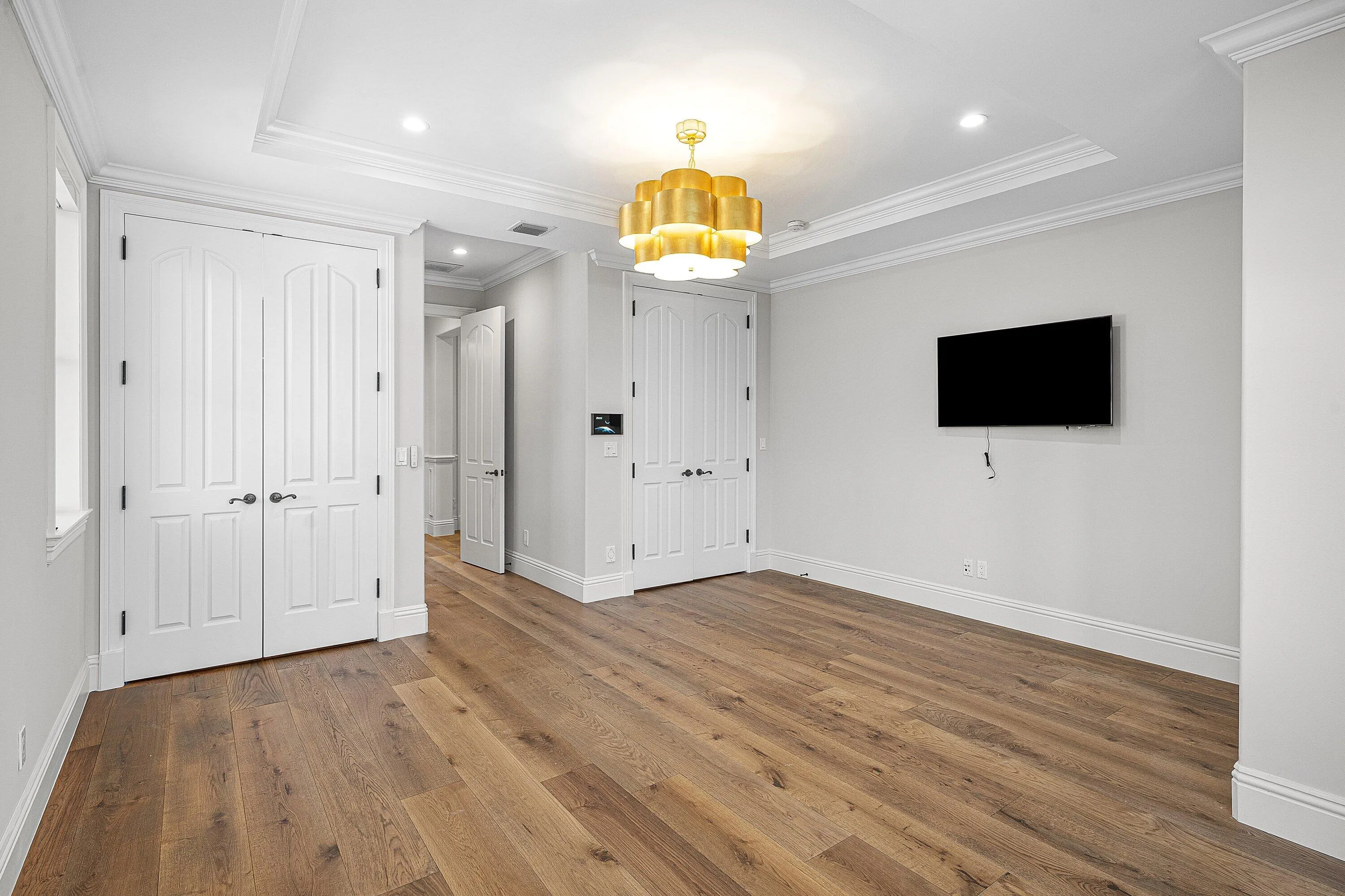 540 GOLDEN HARBOUR Drive