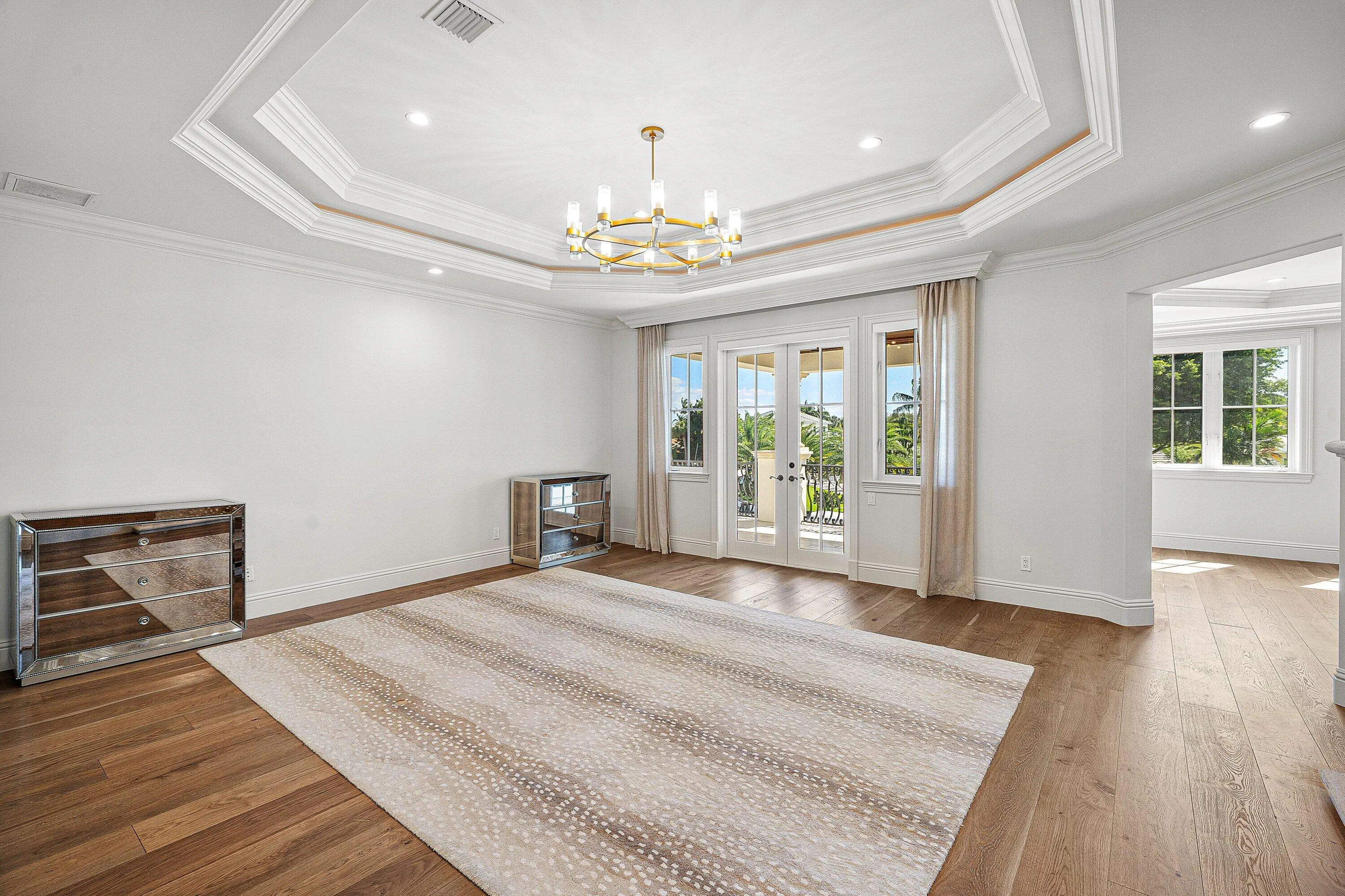 540 GOLDEN HARBOUR Drive