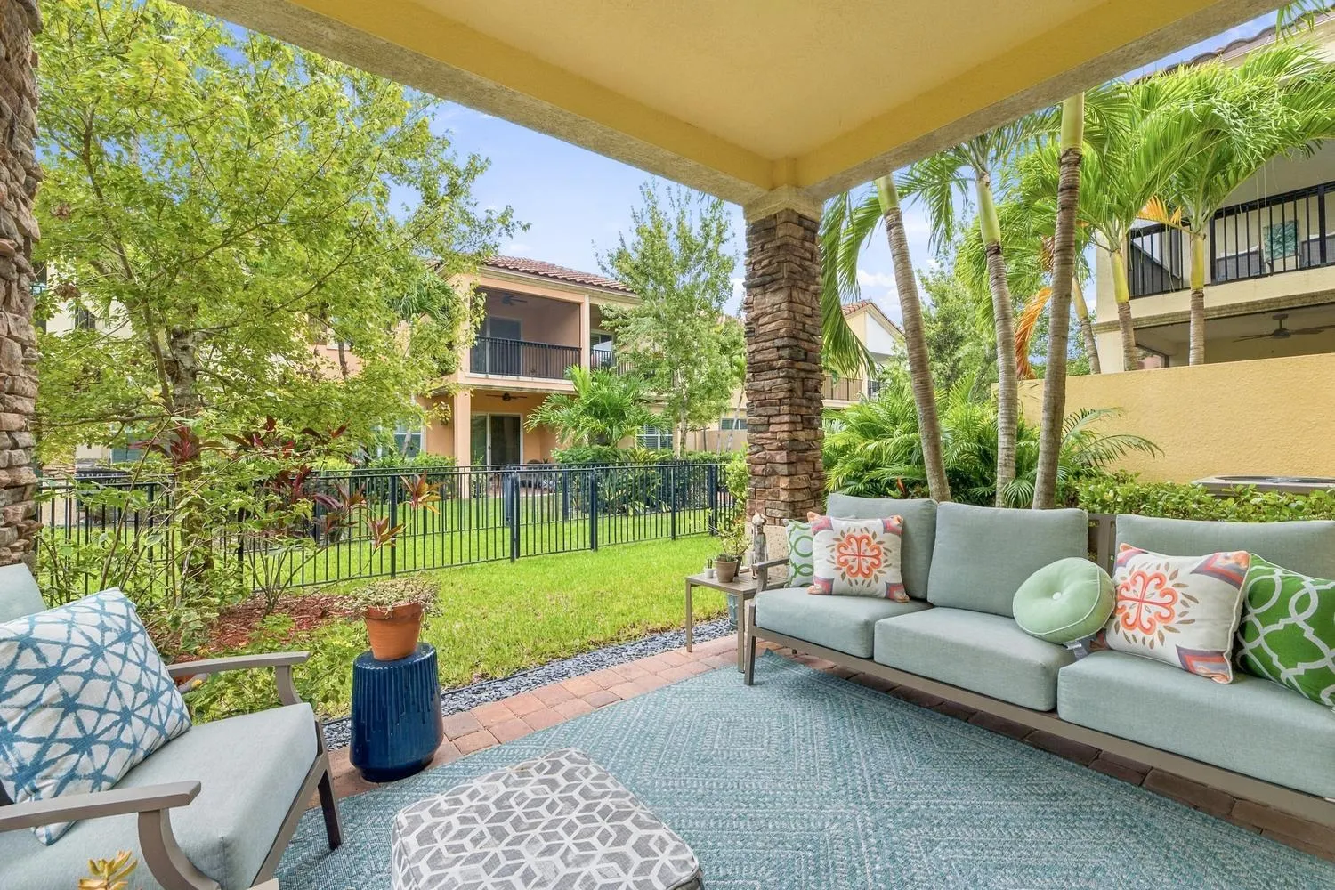 15844 BINKS POINTE Terrace