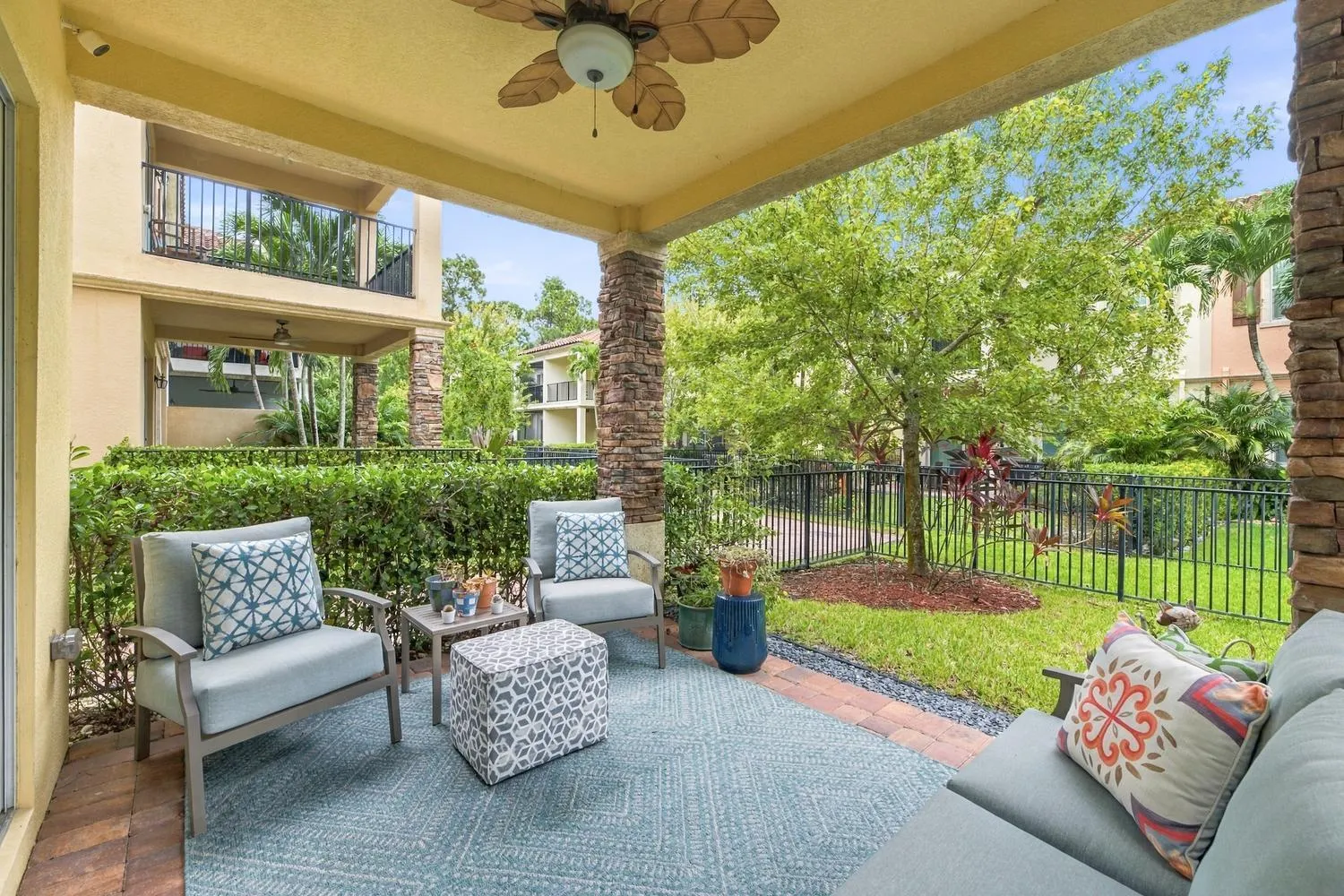 15844 BINKS POINTE Terrace