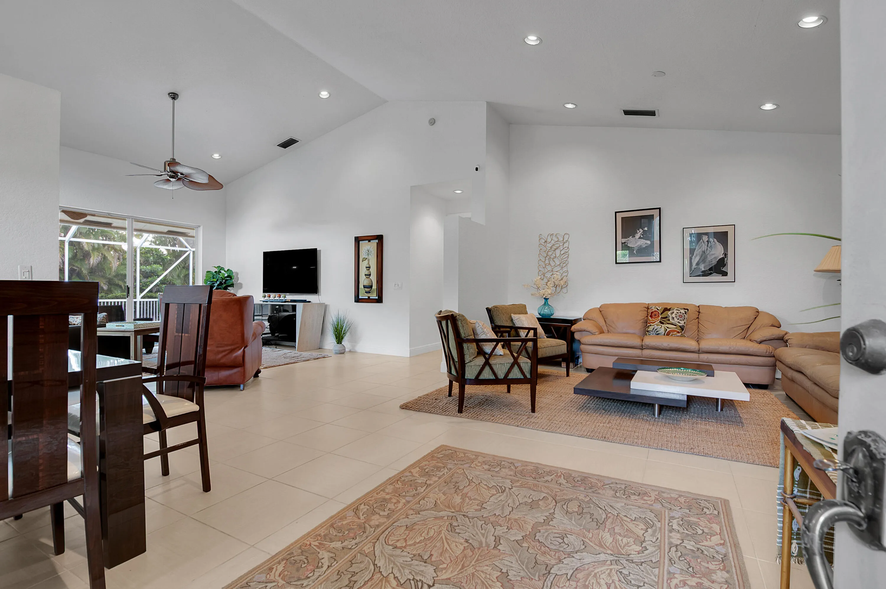 7520 Rockbridge Circle