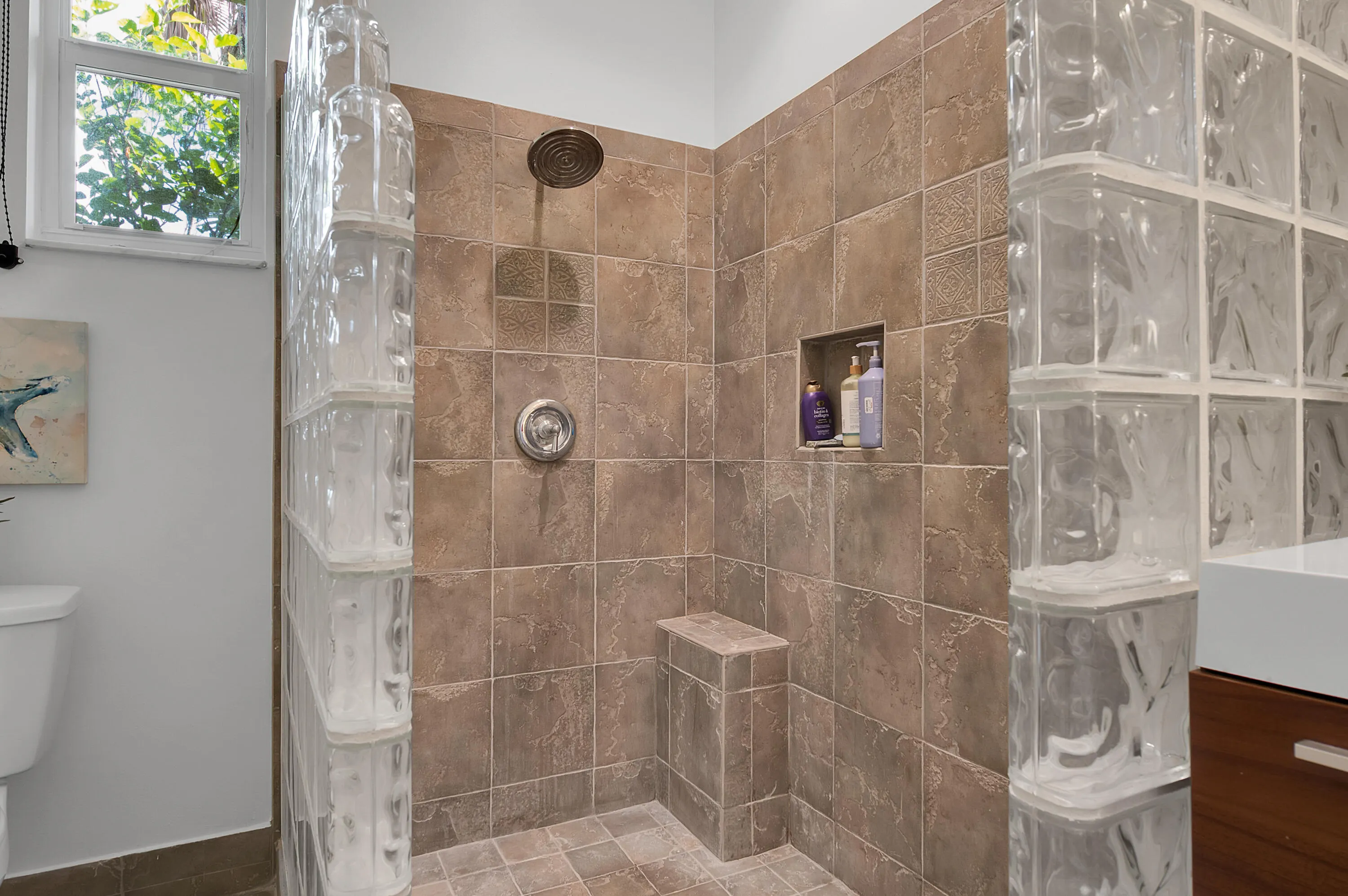 7520 Rockbridge Circle