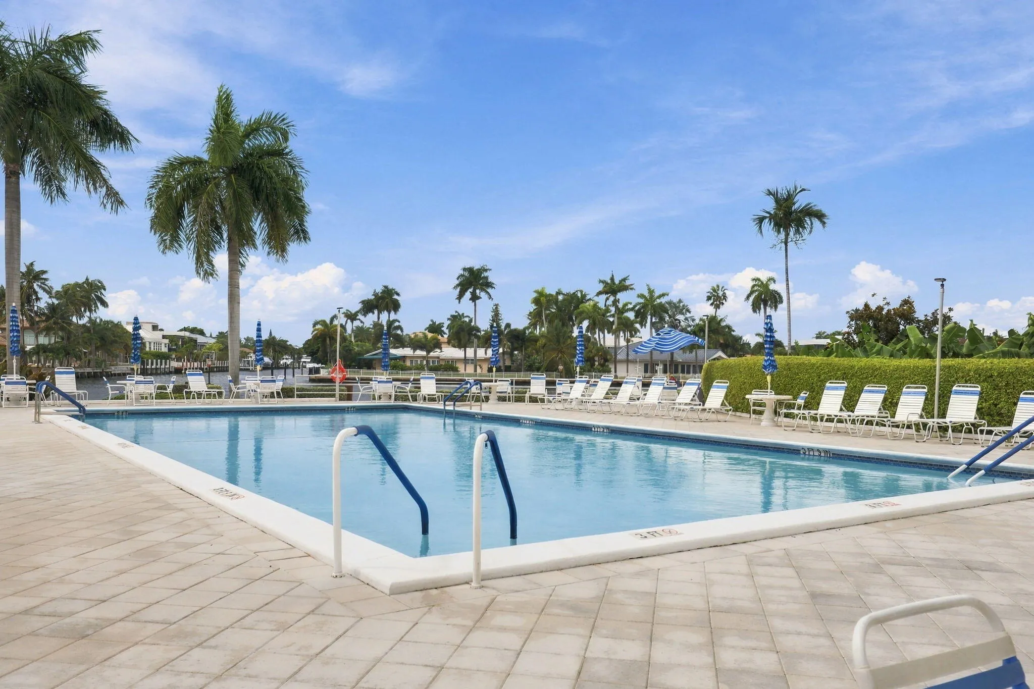 3200 NE 36TH Street #422