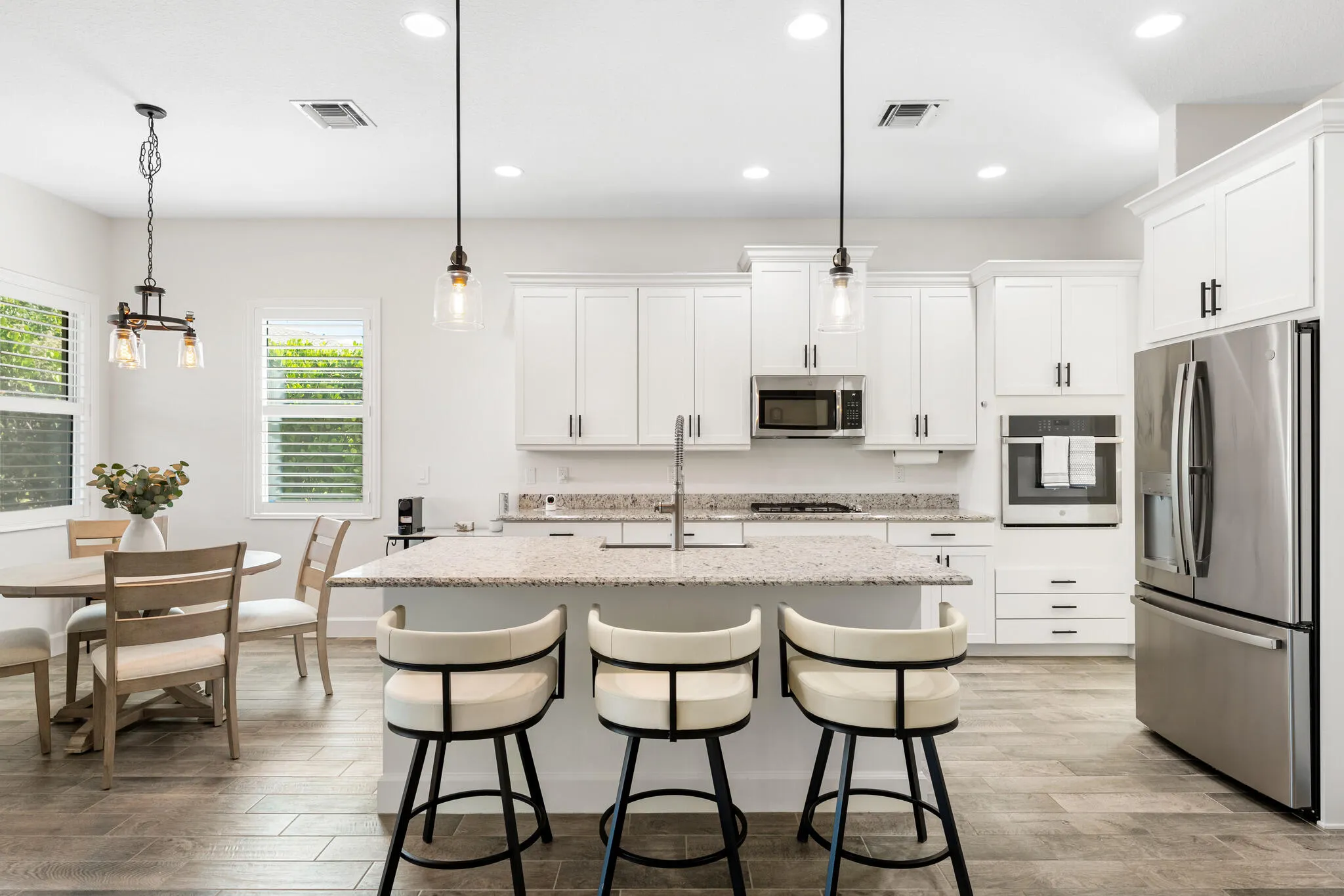 15199 Goldfinch Circle